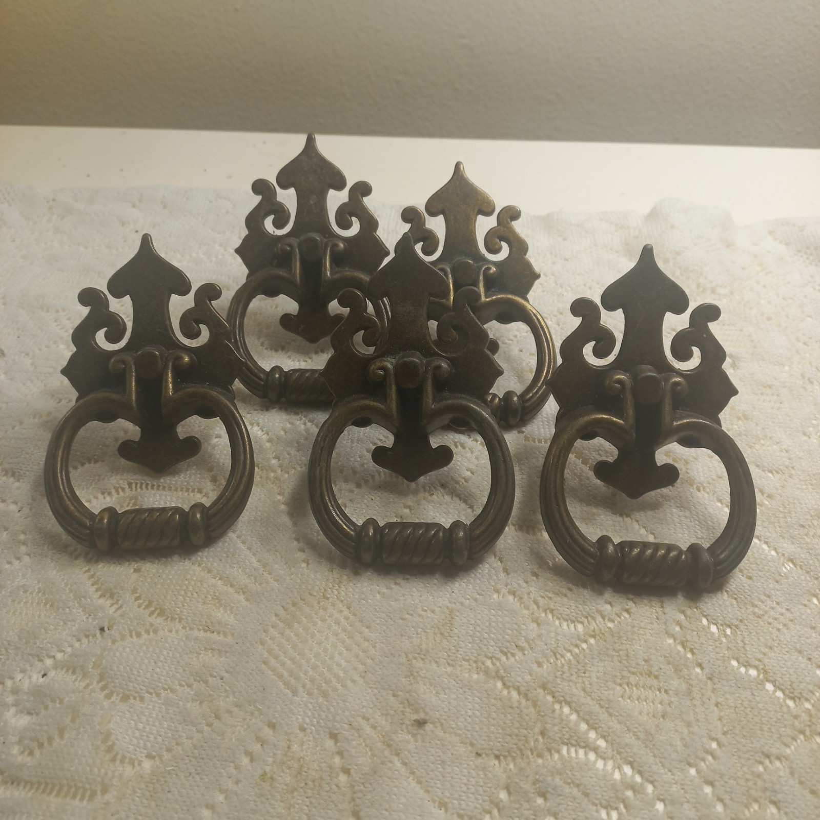 5 National Lock Co Spade Tip Colonial Drop Ring Bail Drawer Pulls 4.5″ Vintage