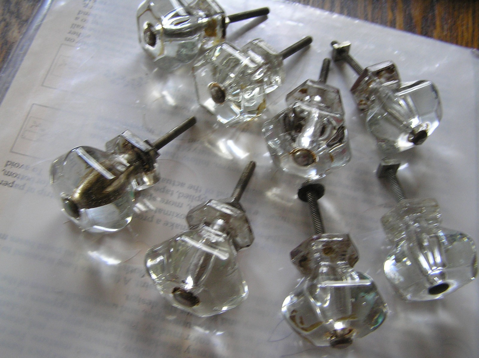 Lot of 8 Vintage 6~Sided Hexagonal Clear Glass Drawer Knobs 1.5″ w/ Hardware