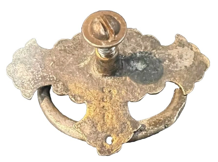 Ornate antique bail drawer pull single post 2-1/2in X 1-5/8in
