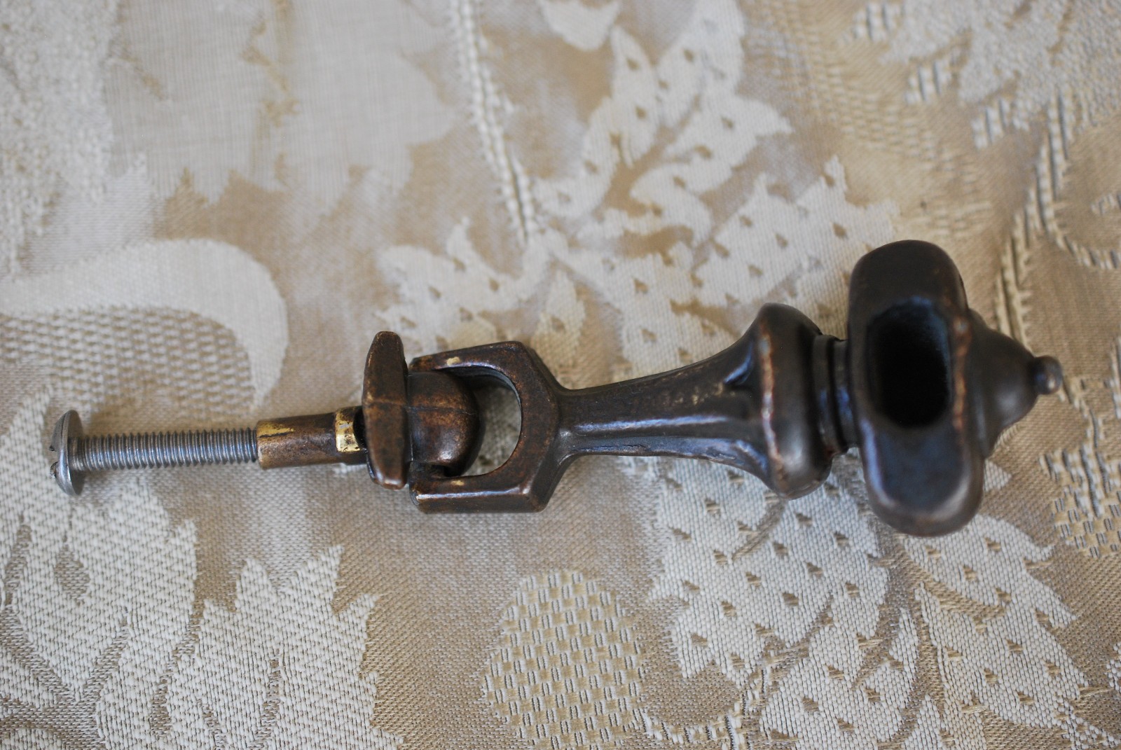 Vintage Brass Patina Tear Drop Pendant Drawer Pull Ball Swivel & Screw 3″