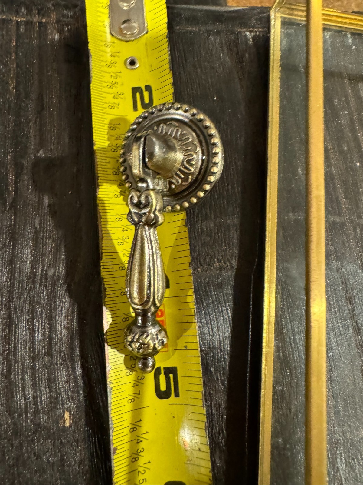 LOT 4: Vtg Antique Brass 2.5″ Teardrop Cabinet Door Furniture Pull Handle Knob