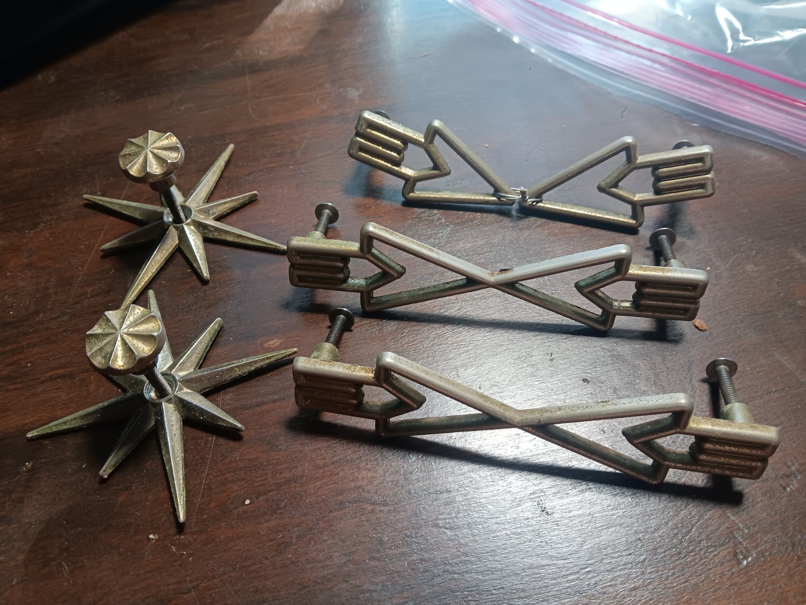 Atomic Star MCM Space Age Drawer Pulls Lot Of 4 Brass Tone