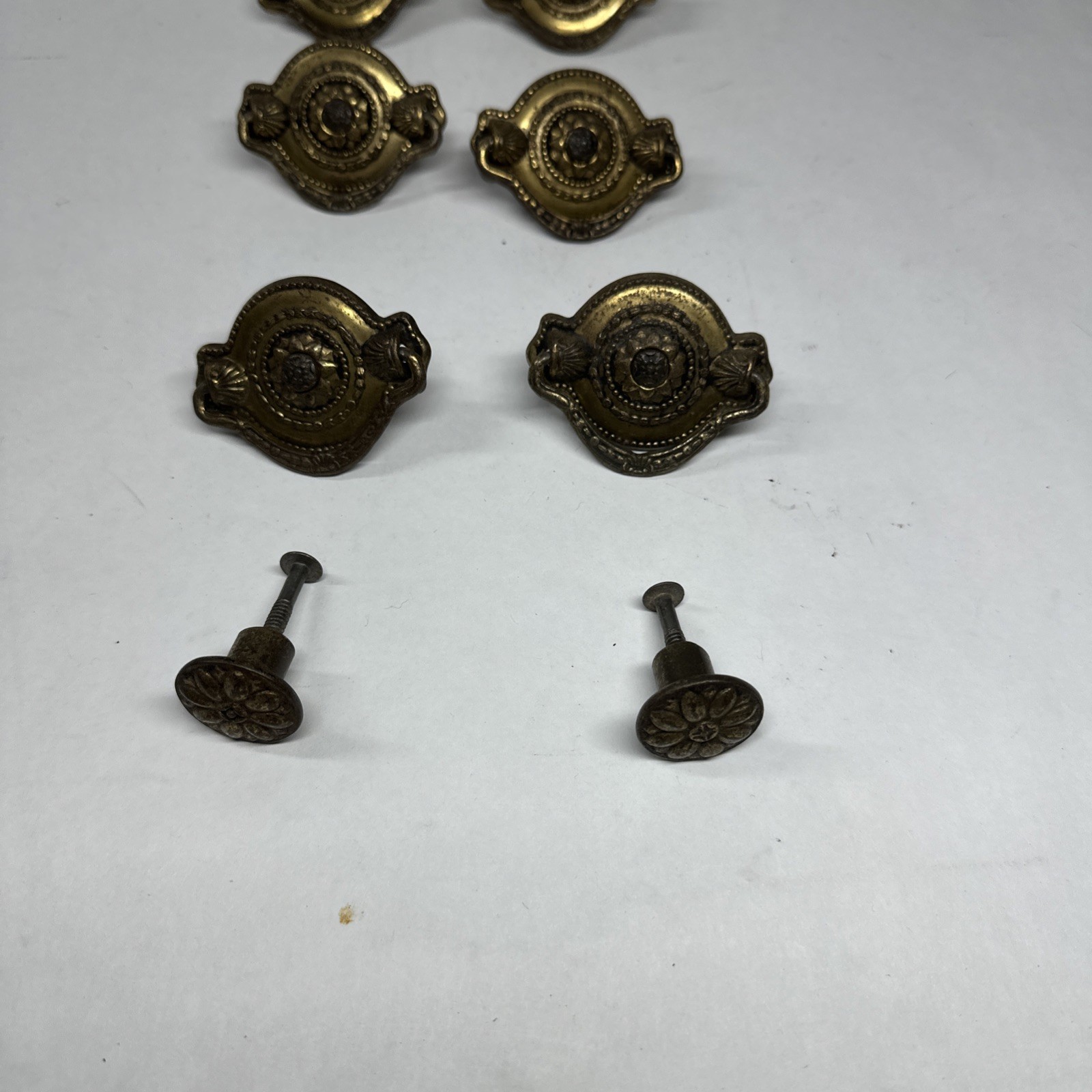 Vintage Metal Drawer Pull Drop Handle Set Of 8