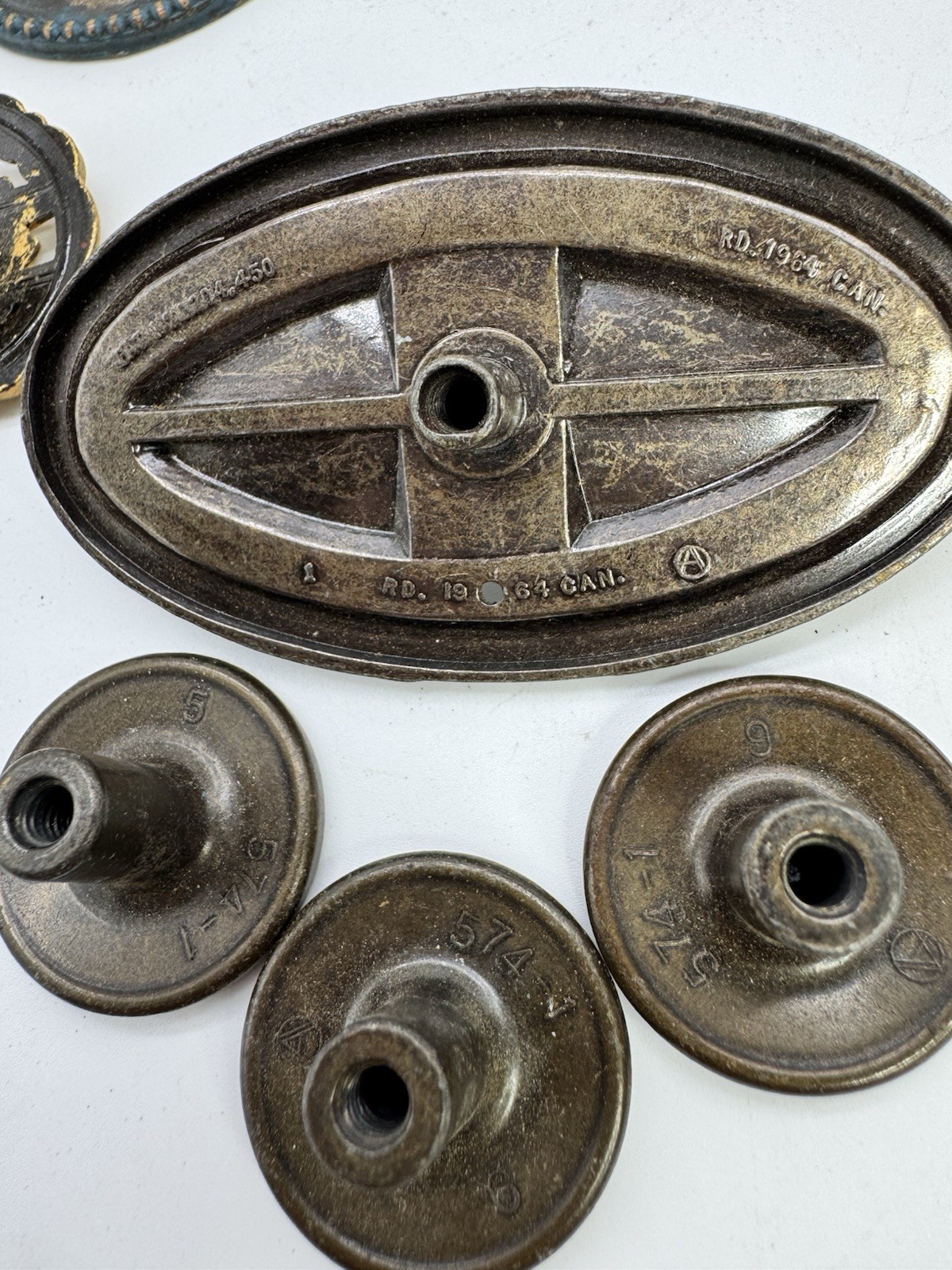 Vintage Brass Drawer Pulls Knobs Lot Ornate Hardware Mixed Antique Style 20 Lot