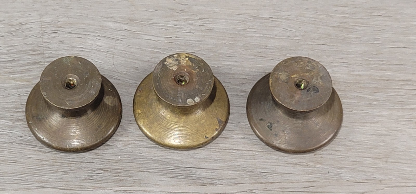 Drawer Pull Cabinet Knob Solid Brass Vintage 1 1/2 Dia 1″ Tall Traditional Round