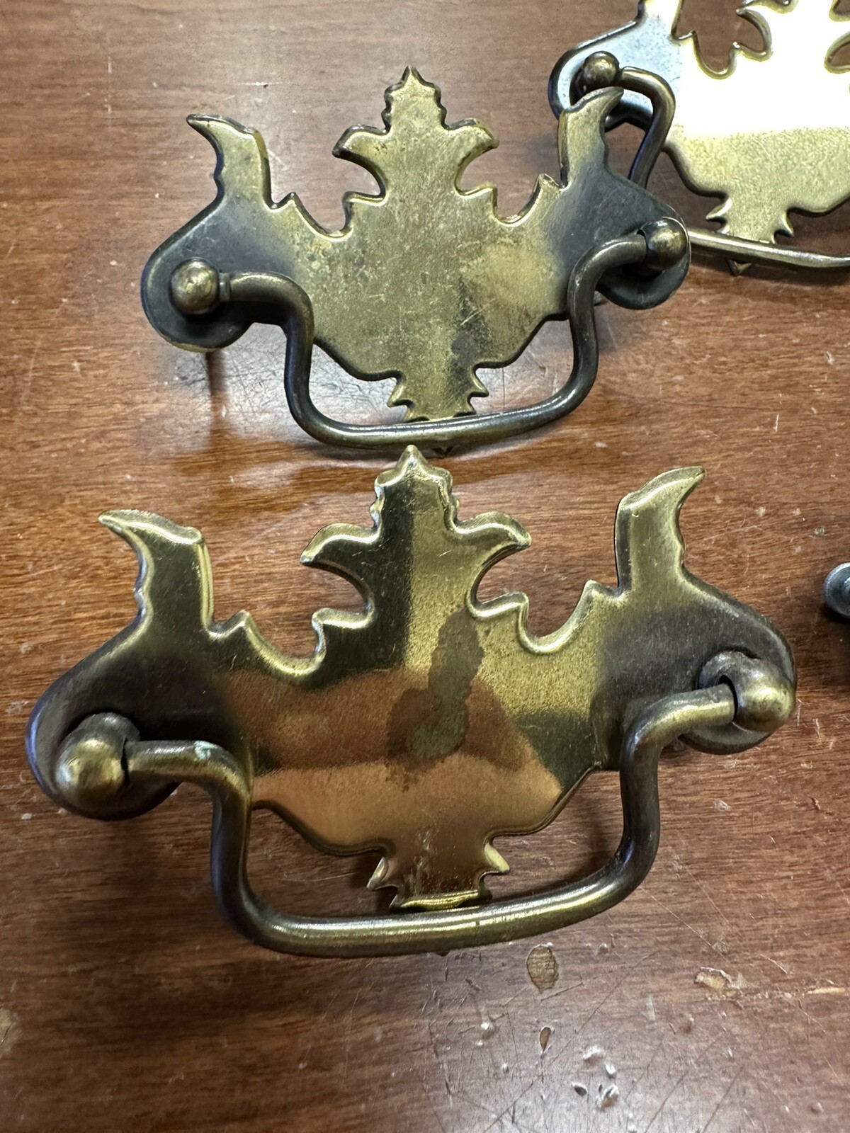 Vtg Chippendale Batwing Brass Toned Pressed Steel Cabinet Pulls 3″ Center Set 5