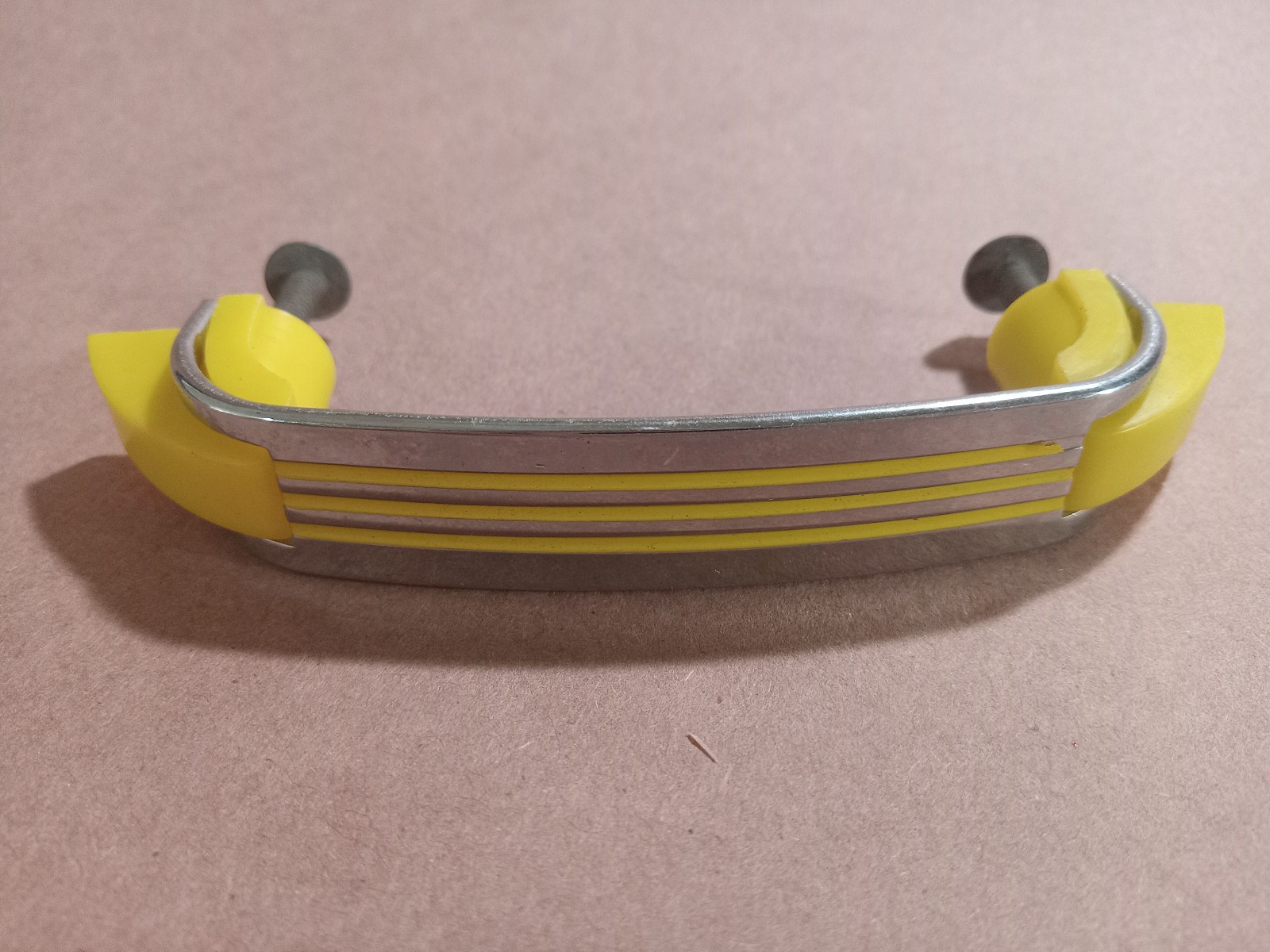 Lot of 6 VTG Art Deco Drawer Pulls Yellow Plastic 1930’s Streamline Moderne