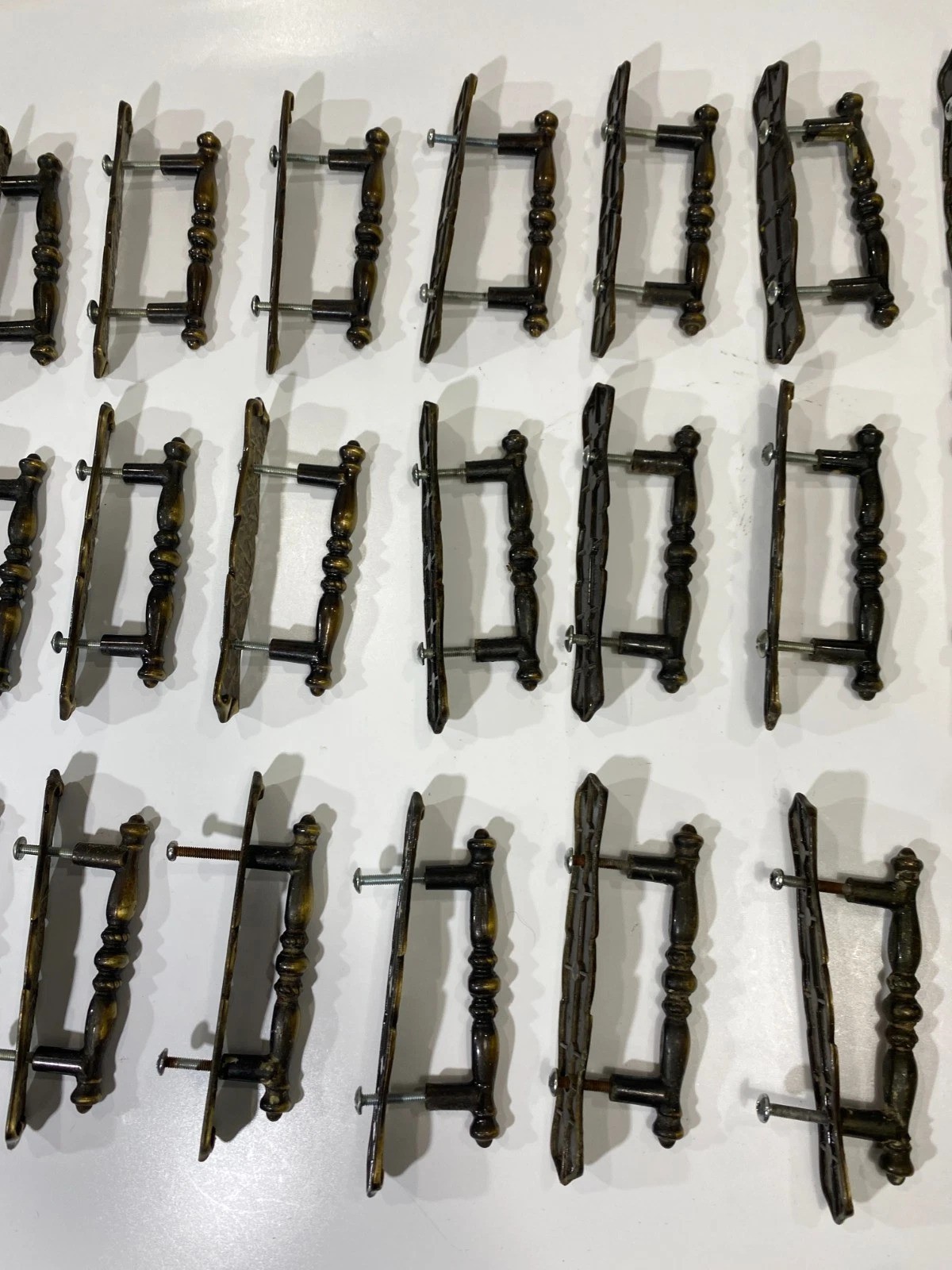 Vintage Victorian Style Cabinet Drawer Pull Handle Lot of 42 Bronze Gold Tone…