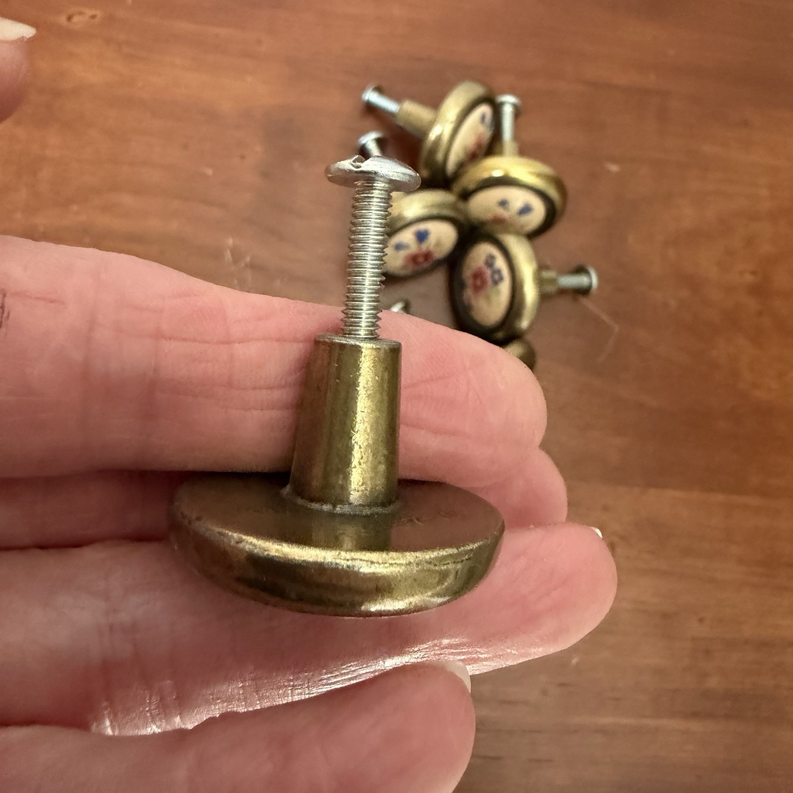 6 Vintage Amerock Brass & Porcelain Pink Blue Floral Drawer Pulls Cabinet Knobs
