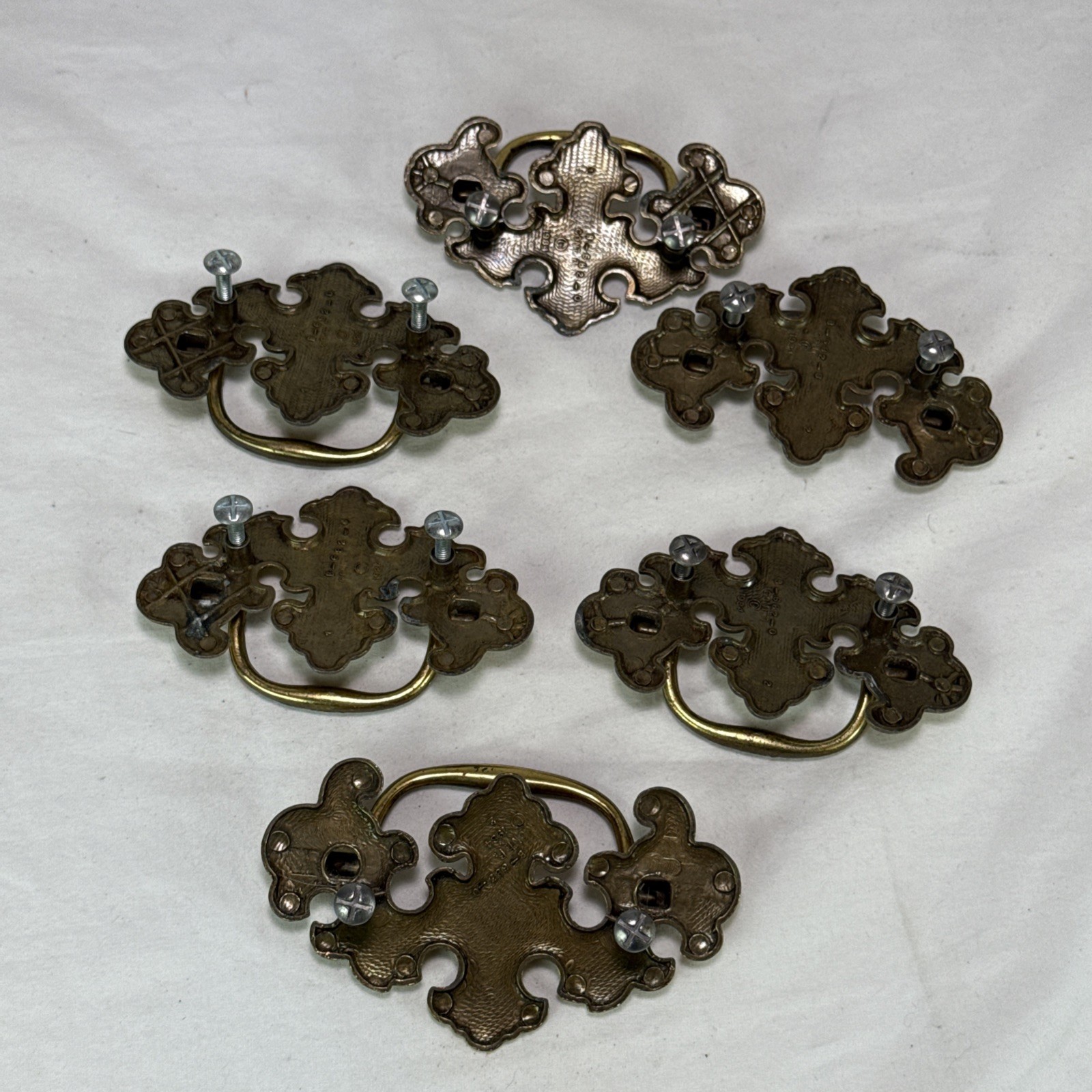 Chippendale Colonial Brass Antique Hardware Batwing Drawer Pulls Handles 6 Total
