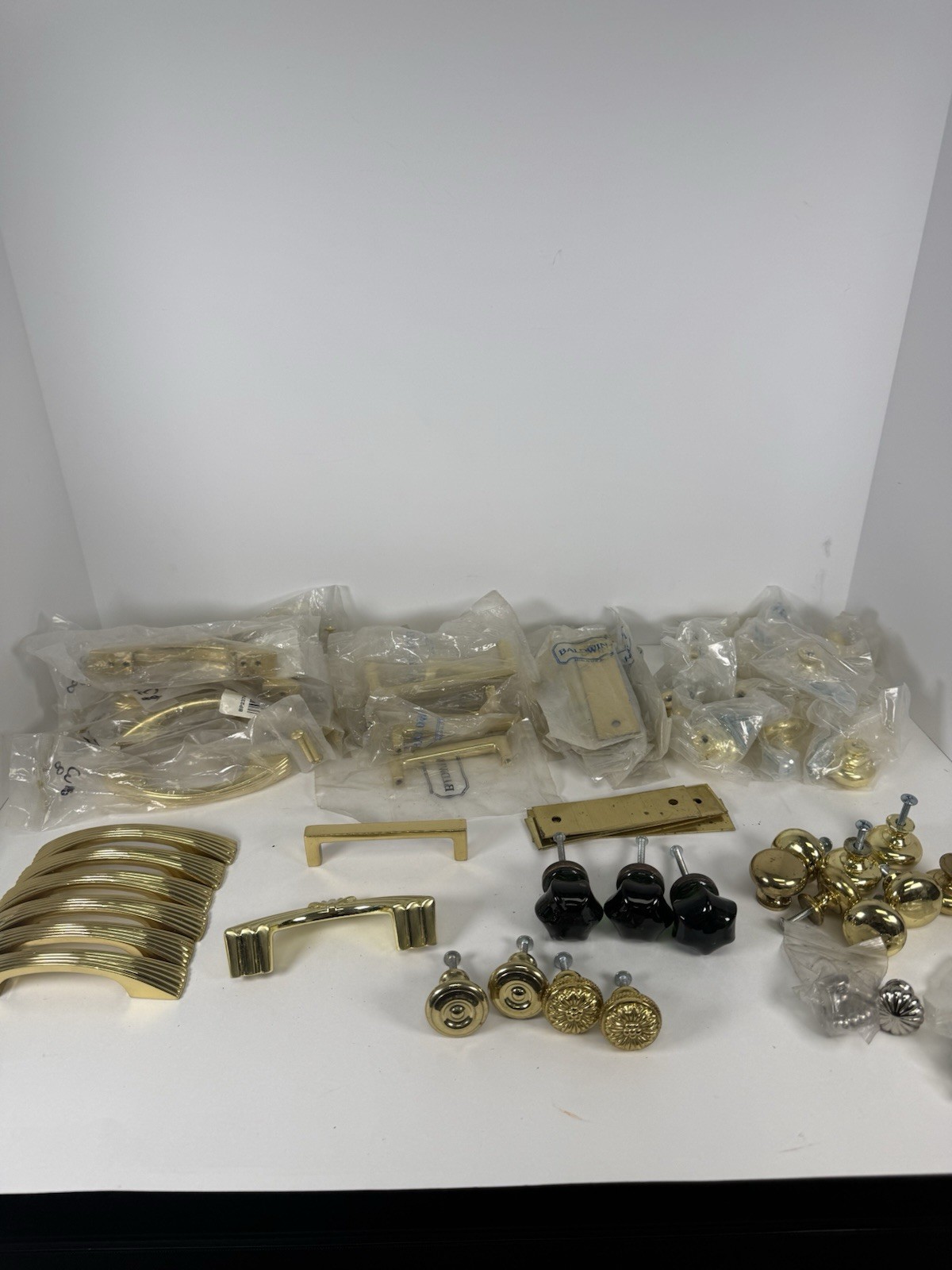 Vintage Brass Cabinet Hardware Lot Amerock Baldwin Pulls Knobs Handles NOS