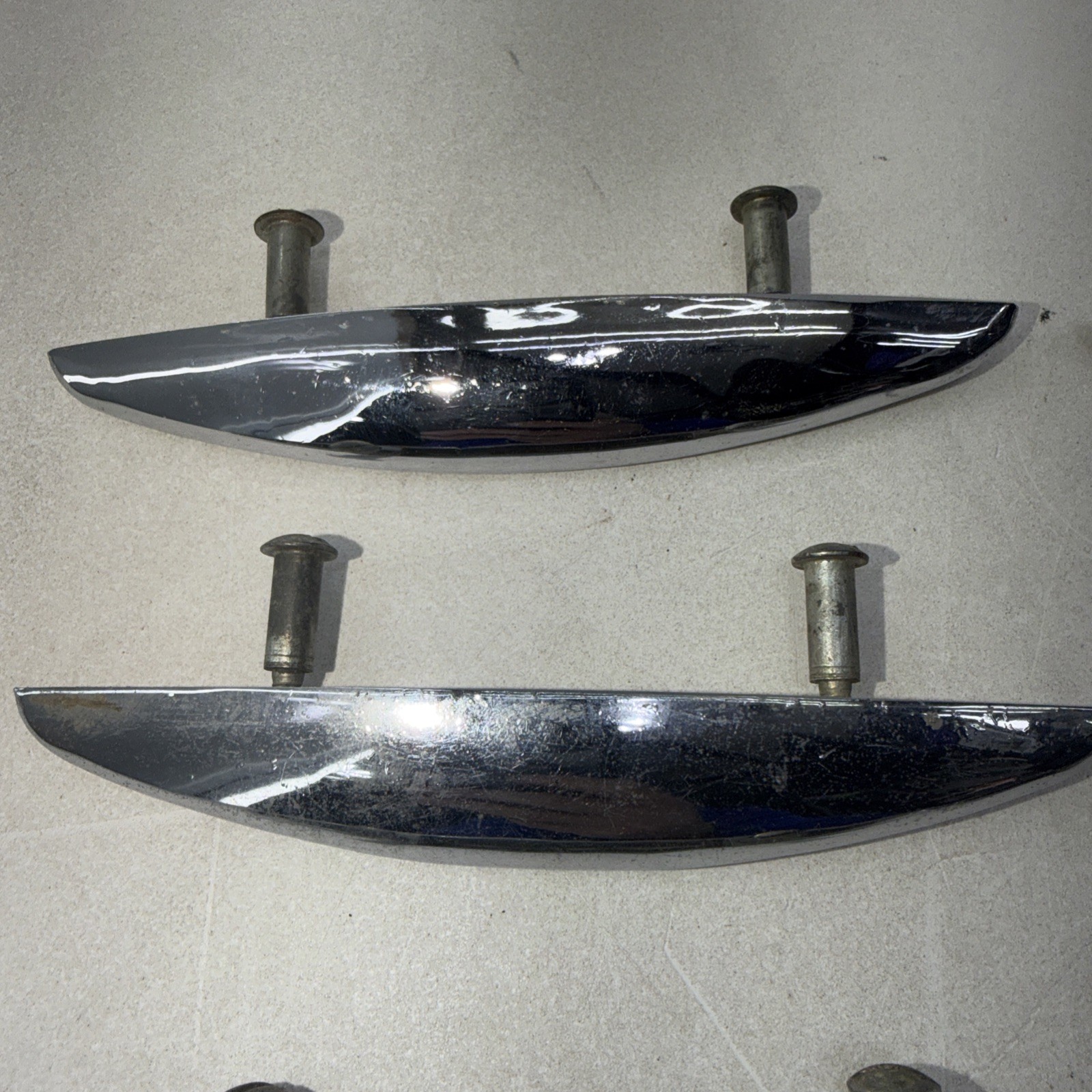 Lot of 6 Vtg Shiny Chrome MCM Art Deco 50’s Atomic Cabinet Drawer Pull Handle