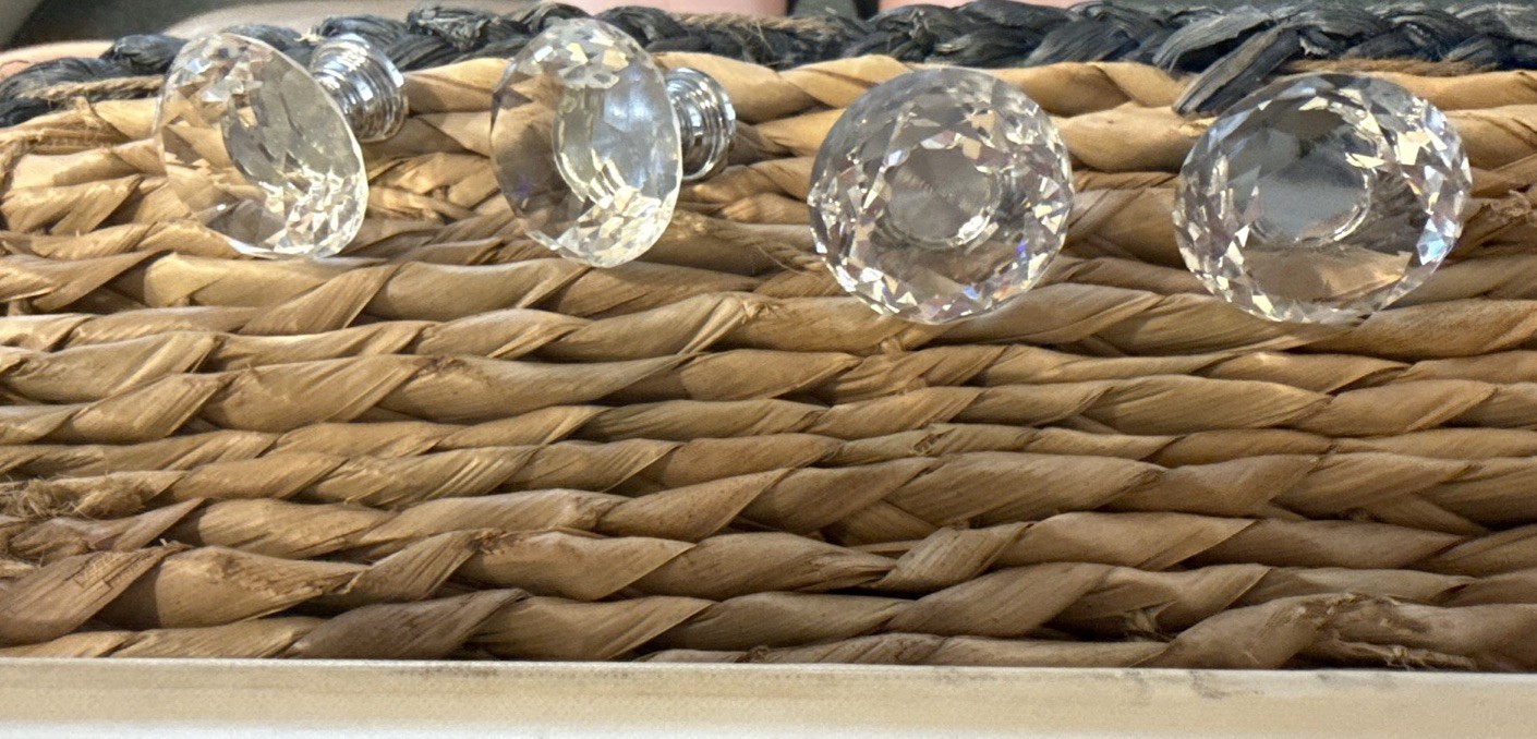 Lot of 4 Clear Crystal Glass Drawer,or Cabinet Pulls or Knobs- 1”