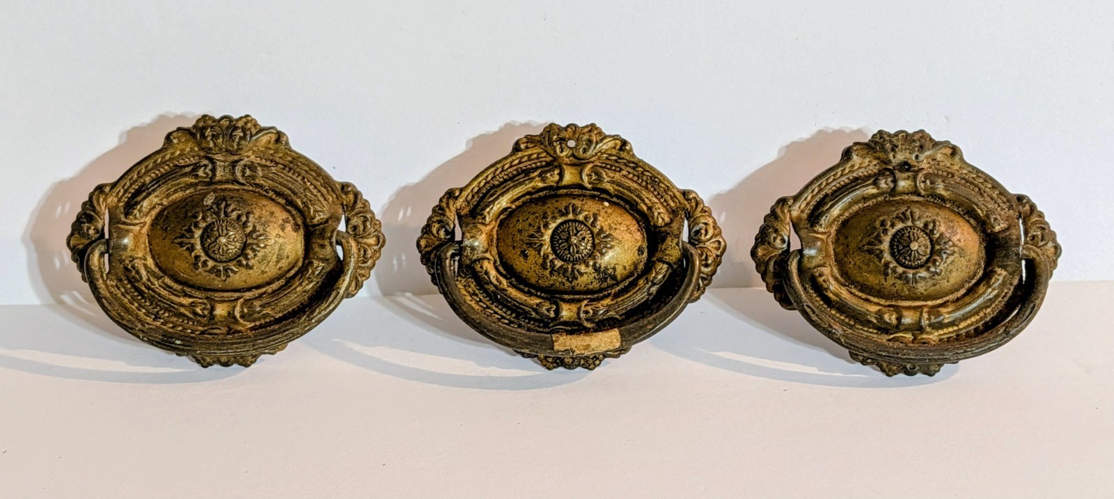 3 Antique Ornate Classic Oval Victorian Drawer Drop Bail Handle Pulls 2 5/8″