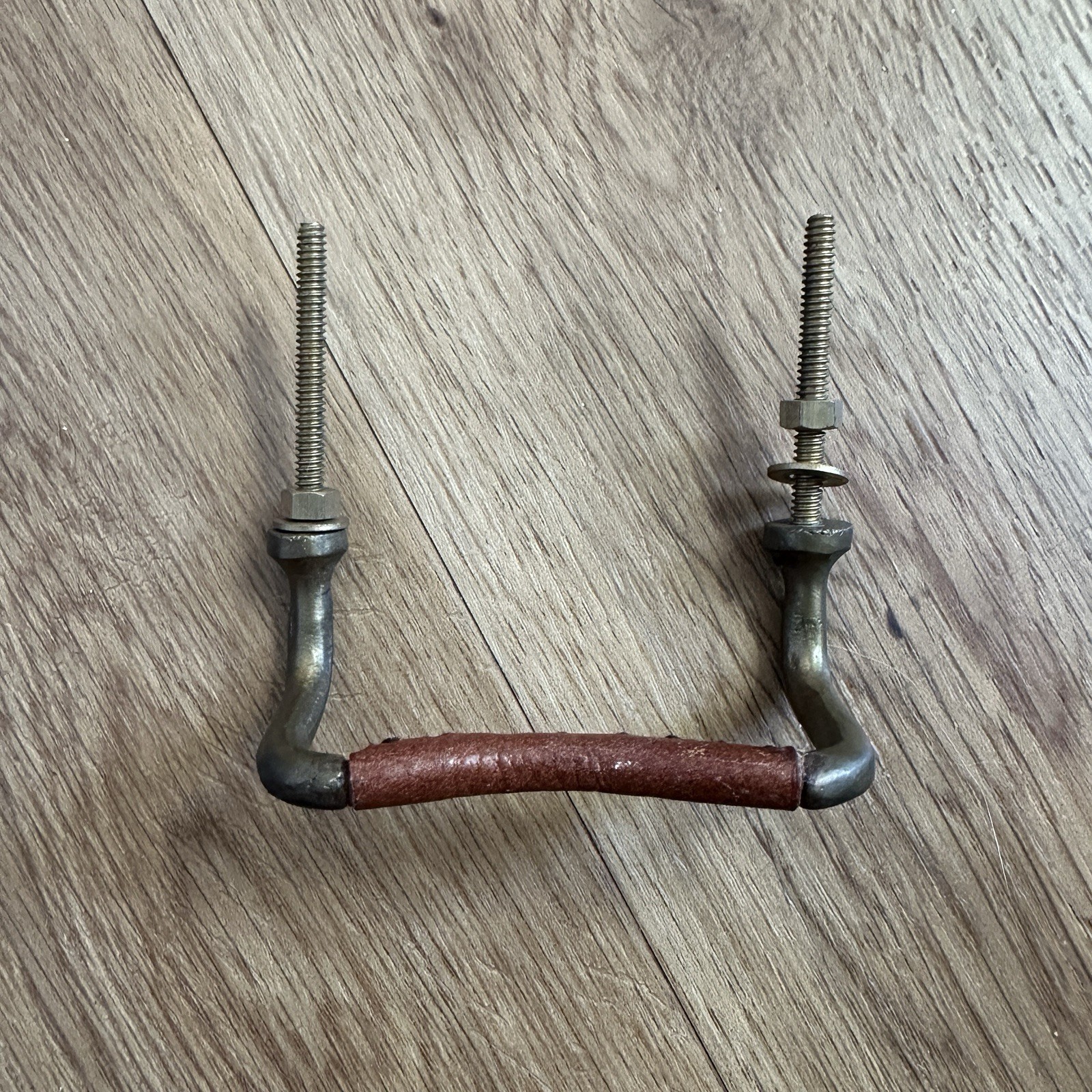 (1) Anthropologie Bail Pull Handle Replacement Metal Hardware