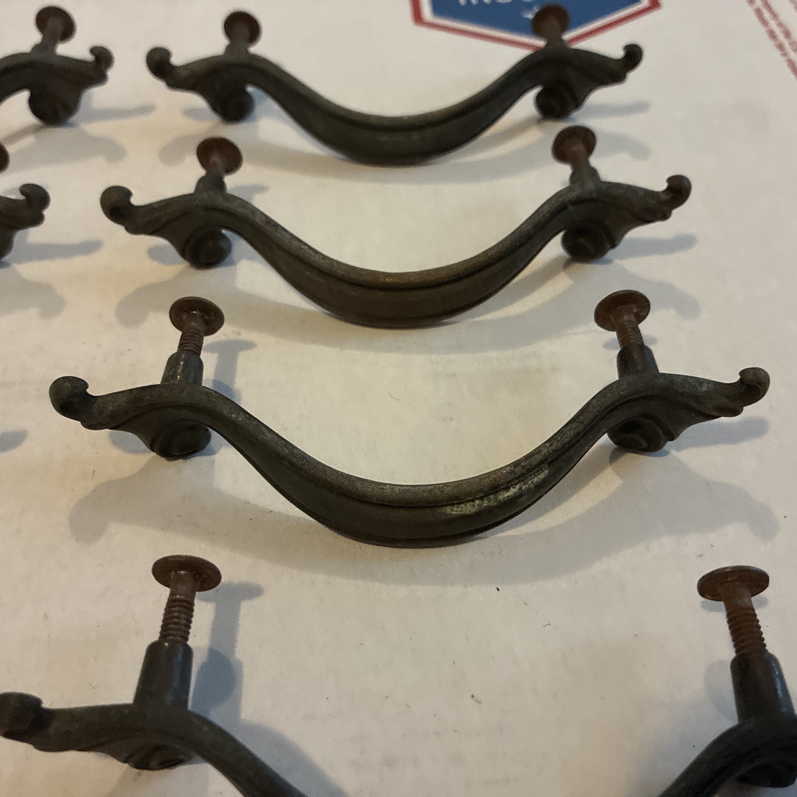 8pcs Vintage Drawer Pull French Provincial XL Acanthus Leaf Style Brass