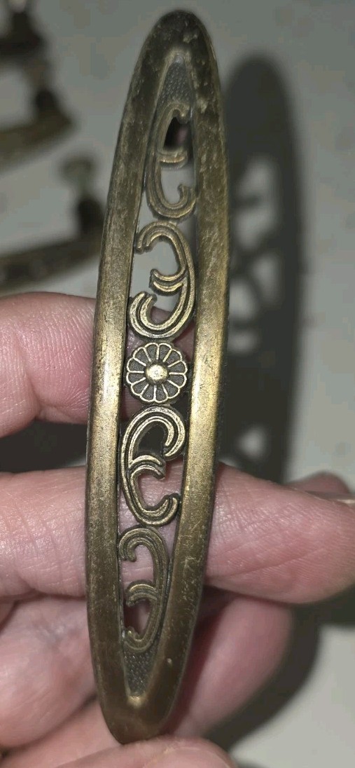 16 Vintage Ajax Drawer Pulls Handles Gold Center Flower Hardware