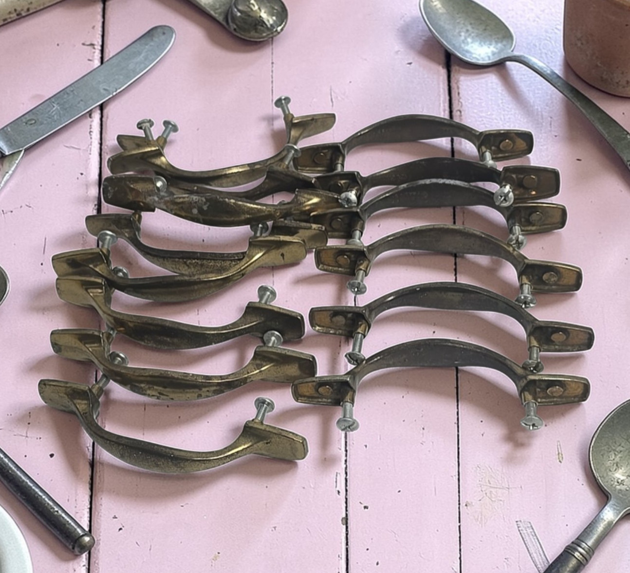 Vintage Keeler Brass Co Vintage N-13806 Drawer Pulls Handles 4.5″ Lot of 14