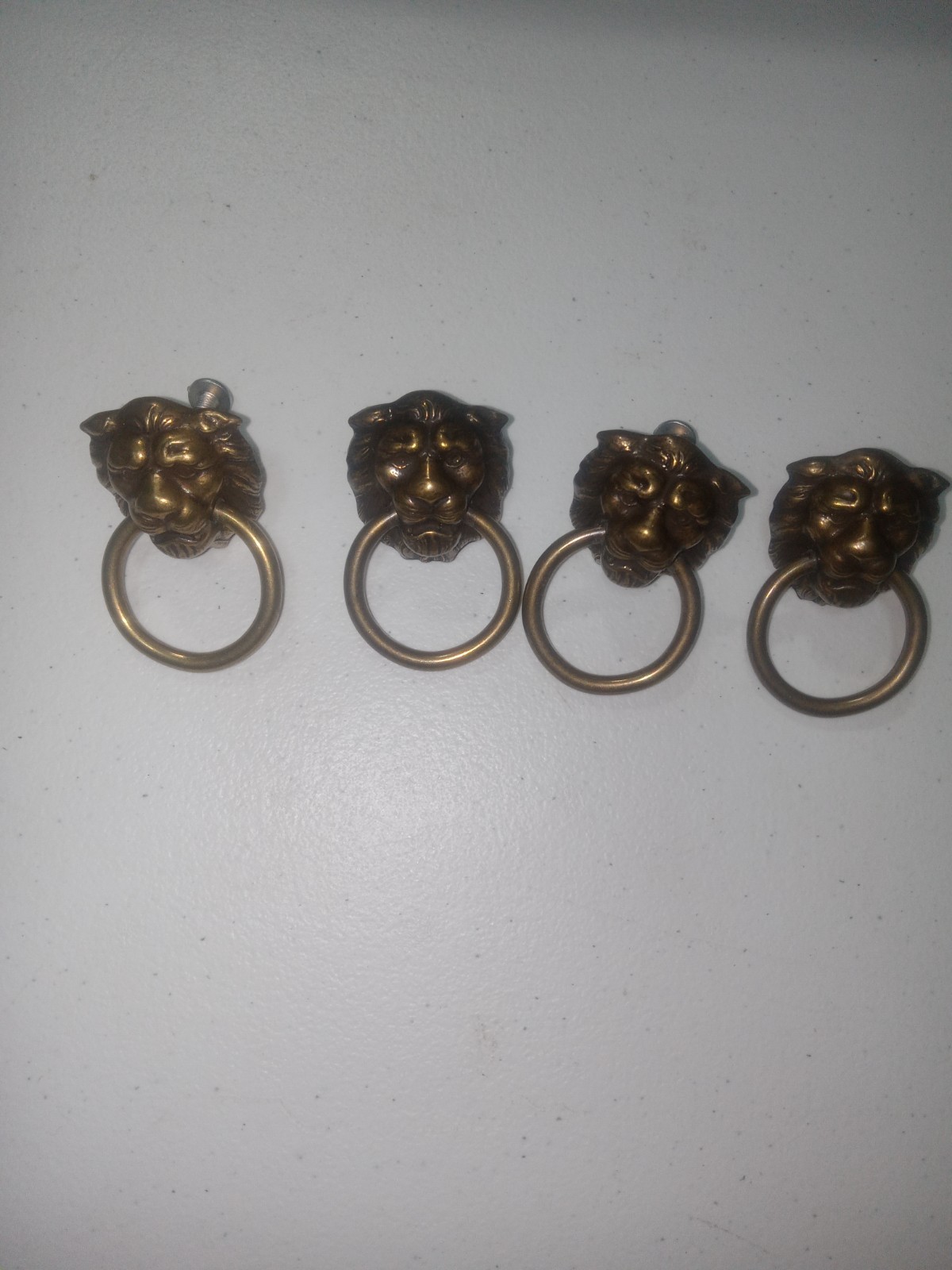 Set of 4 Vtg Amerock Lions Head Drawer Pulls Allison 888 Antique Brass 2.25″