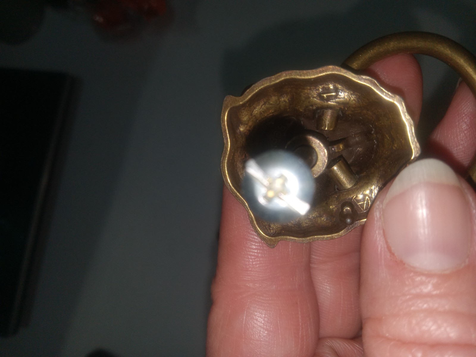 Set of 4 Vtg Amerock Lions Head Drawer Pulls Allison 888 Antique Brass 2.25″