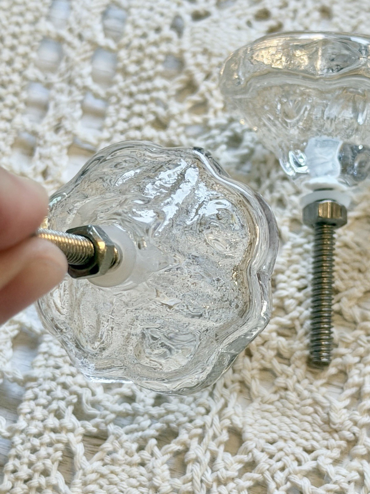 1 VINTAGE HOLLYWOOD REGENCY Flower Glass CRYSTAL Cabinet Drawer KNOBS DOOR PULLS