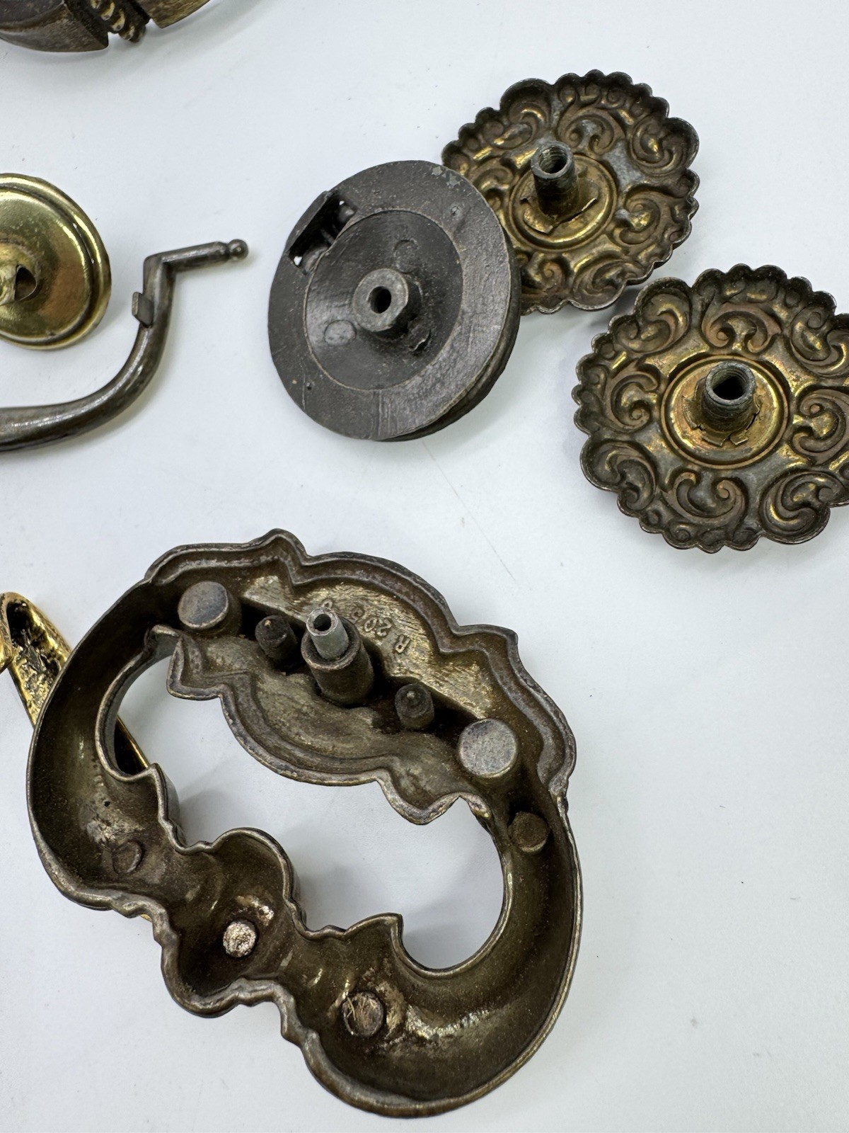 Vintage Brass Drawer Pulls Knobs Lot Ornate Hardware Mixed Antique Style 20 Lot