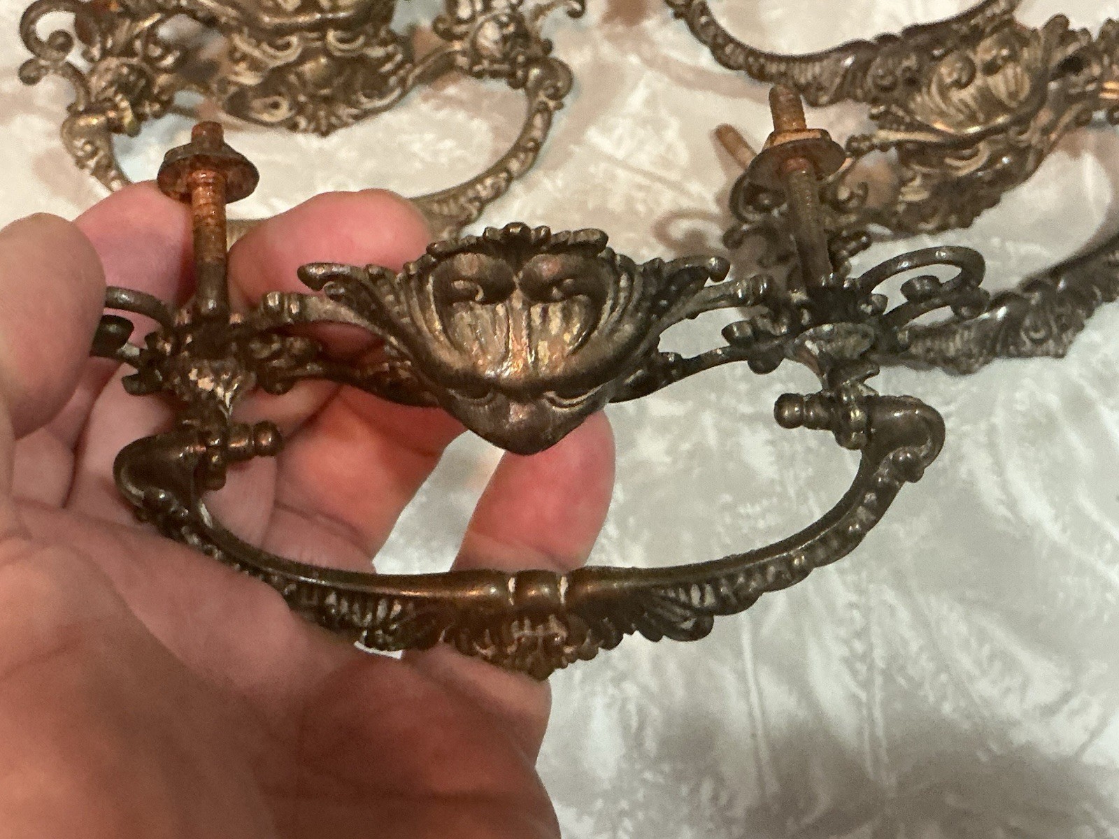 RARE FANCY VICTORIAN LION “OLD MAN WINTER” ORNATE OLD Original Priced per pull