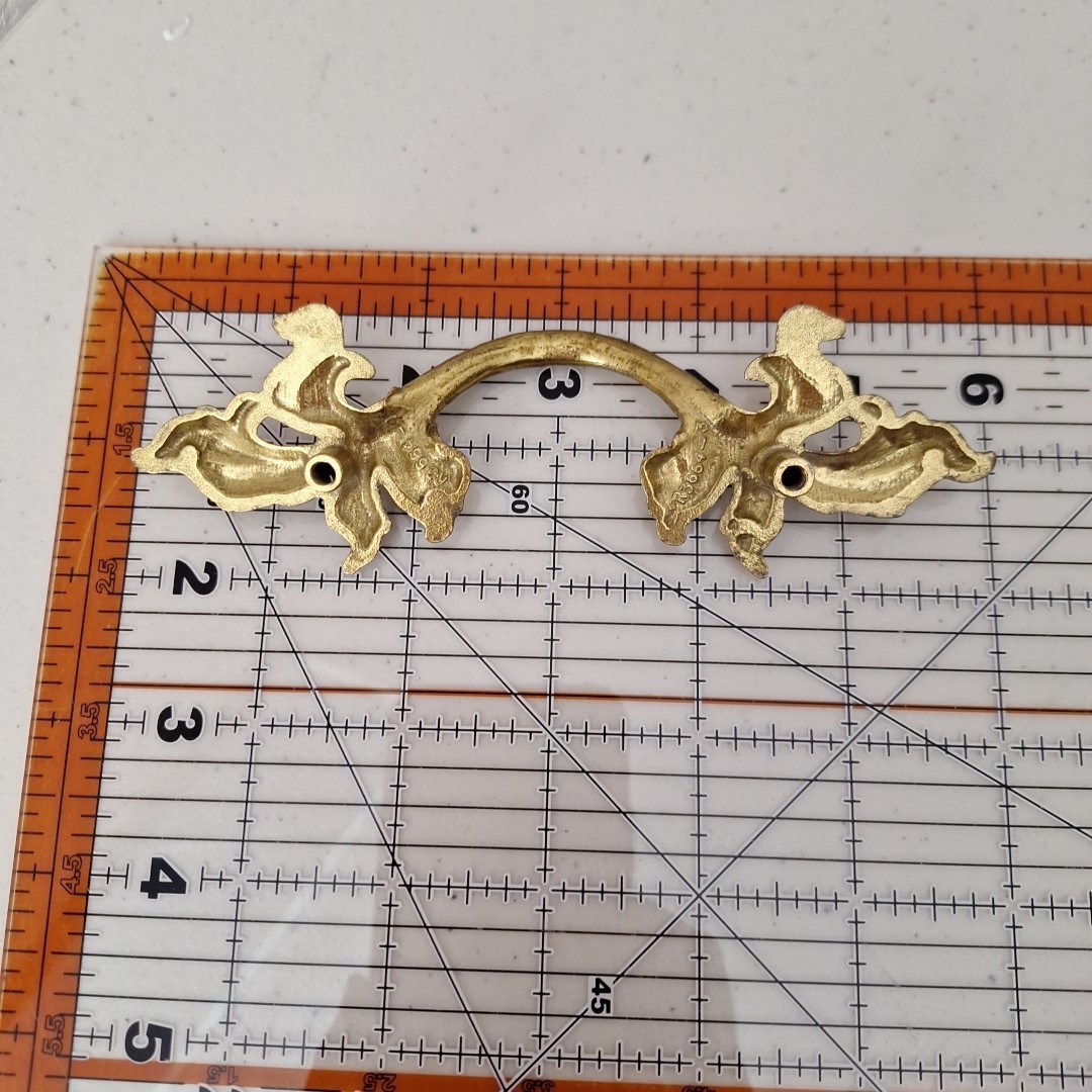 Vintage Antique MCM Ornate Solid Brass Drawer Pulls Door Handles, Set of 3