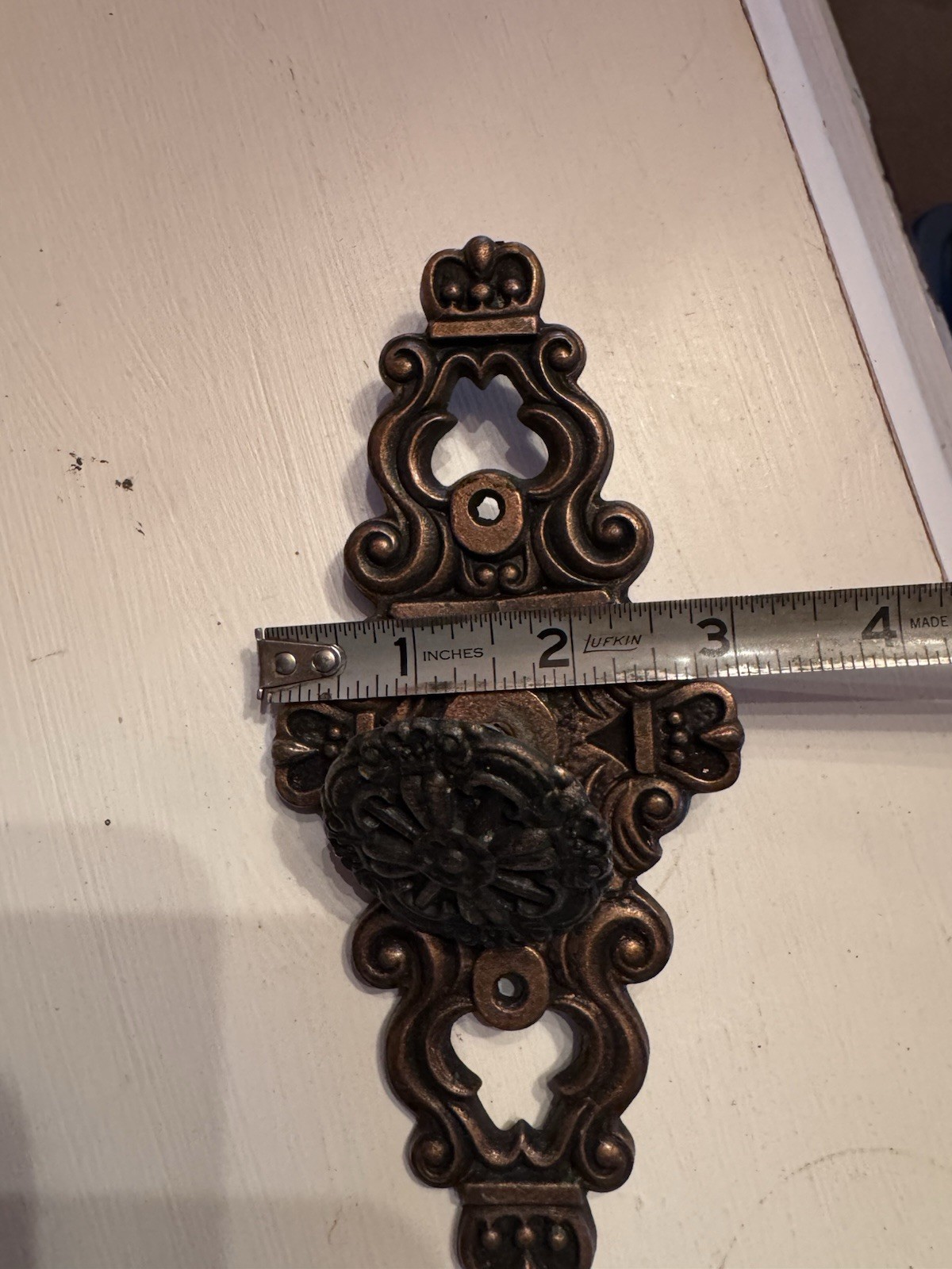 Vintage Hyer Ornate Brass Cabinet Door Knob Large Hollywood Regency Mid Century