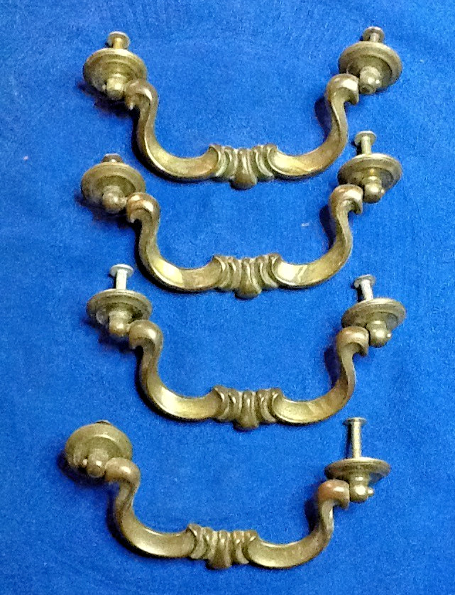 VINTAGE BRASS BAIL DRAWER PULLS (4) ORNATE W/CIRCULAR ROSETTES 5.5″ 051326DR