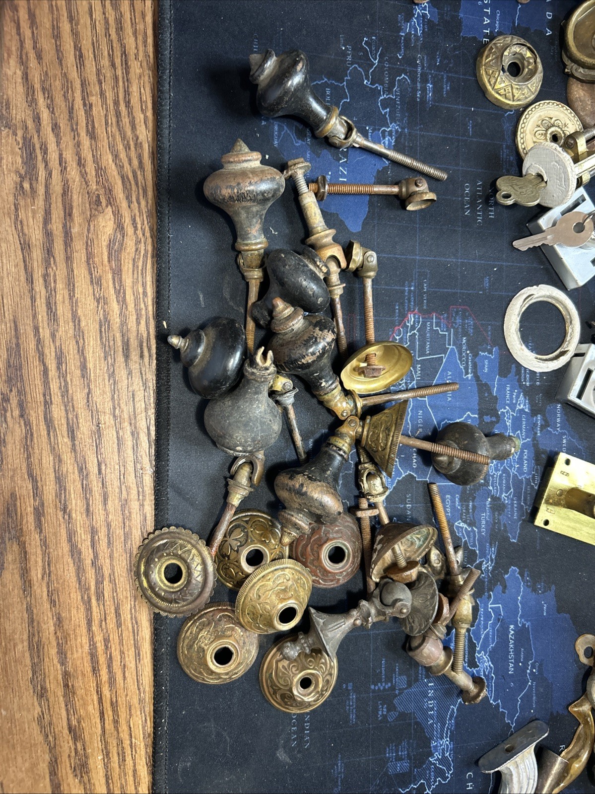 Antique/Vintage Door/Drawer/Cabinet Hardware Lot