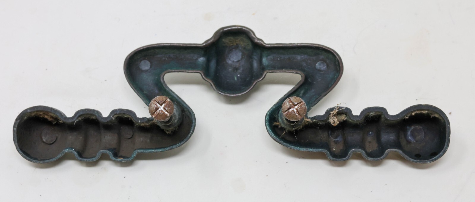 Antique Matching Set of Four (4) Drawer Pulls Handles 7″ Long 2″ CTC #1589 P2910