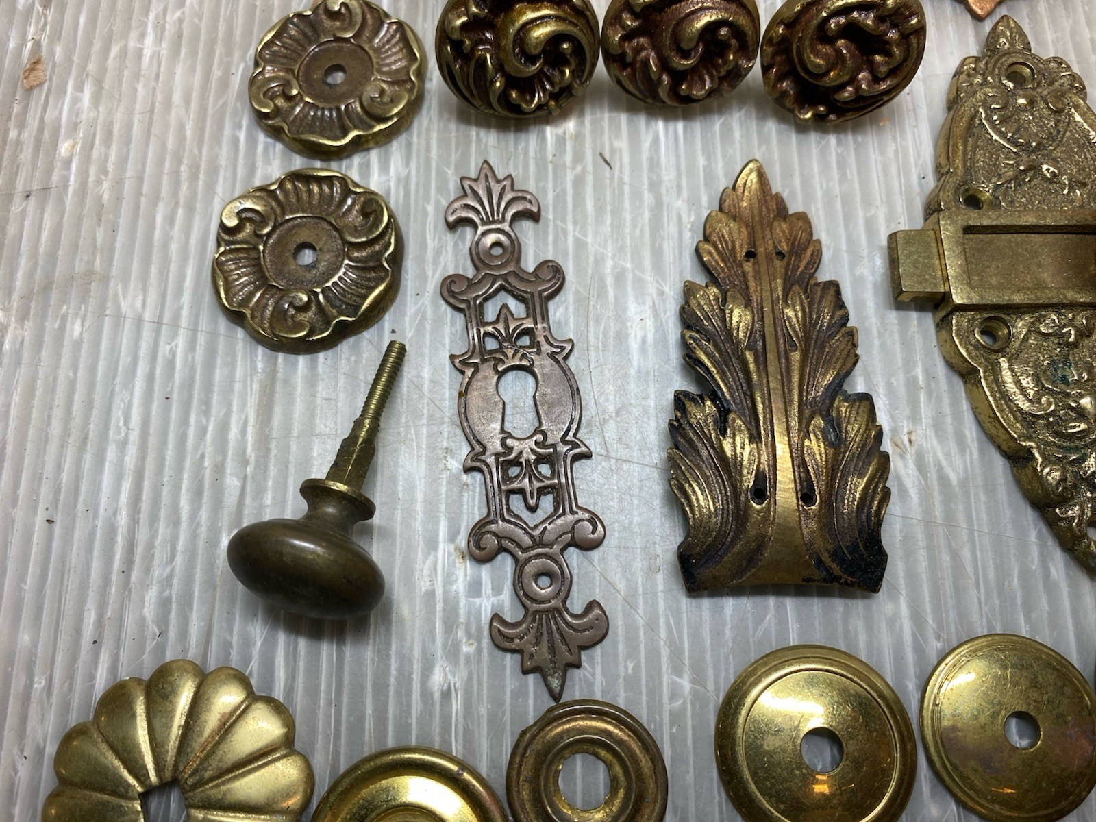 Vintage To Antique Mixed Miscellaneous Hardware Lot