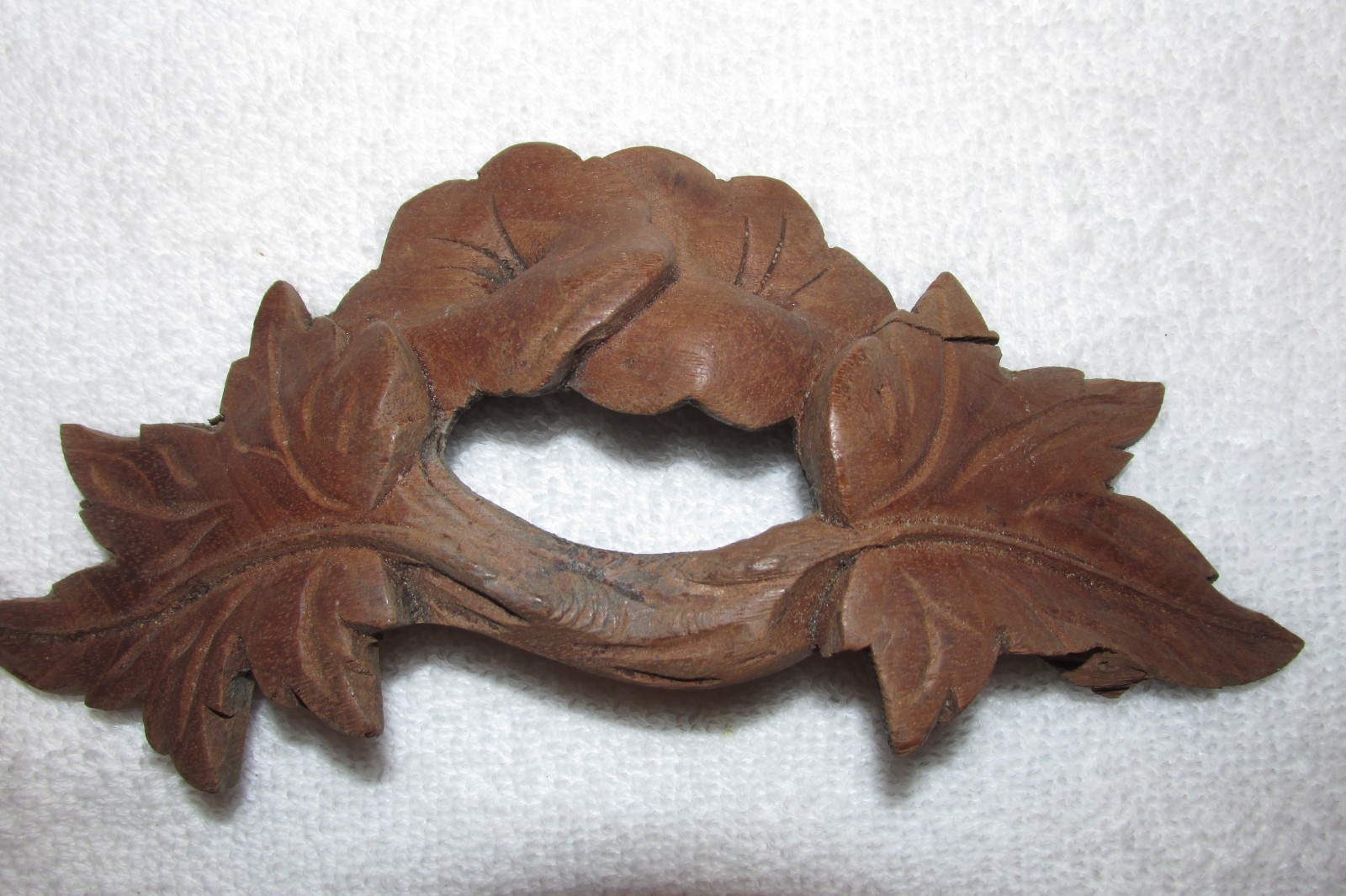Pair Set Antique Victorian Carved Walnut Flower & Leaf Drawer Pulls 7 x 3 1/2″
