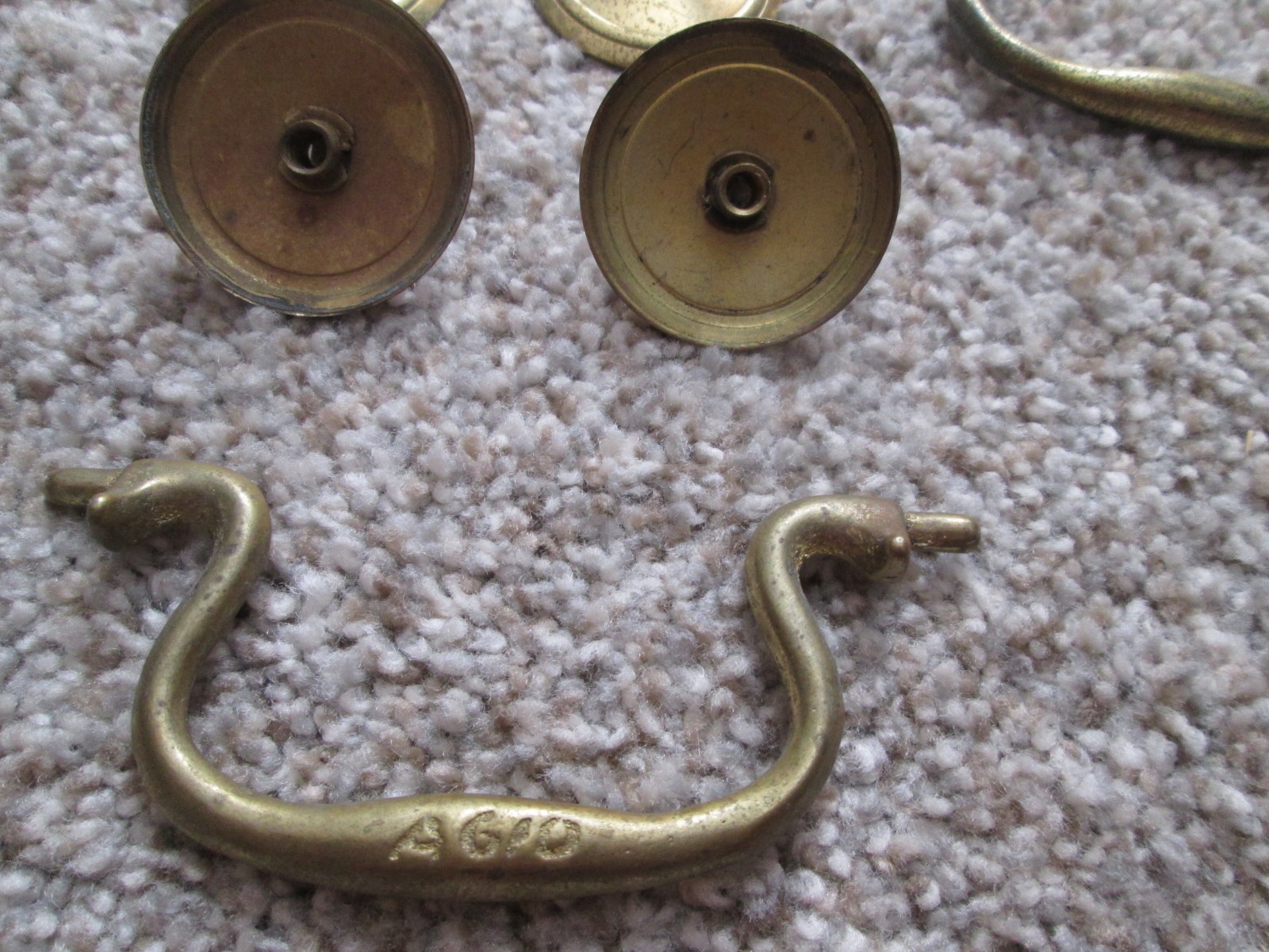 Vintage 5 dresser drop bail pulls solid brass 2.5” wide 3” center A610