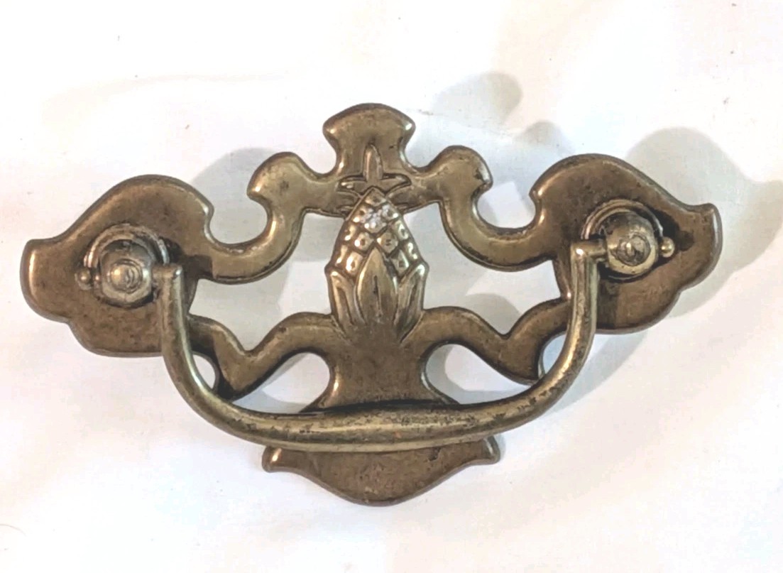 (5) Vintage 1960s (?) Brass Pineapple Drop Bail Drawer Pulls / Handles & Screws