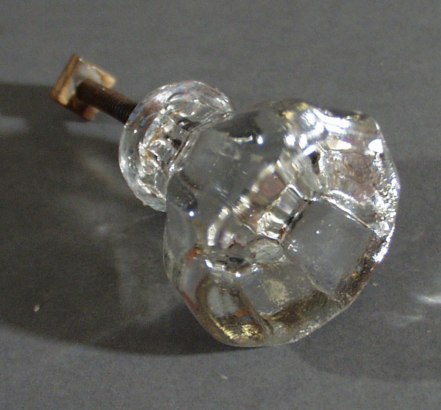 3 VINTAGE ASSORTED SHAPES COUNTRY CLEAR GLASS DRAWER PULLS