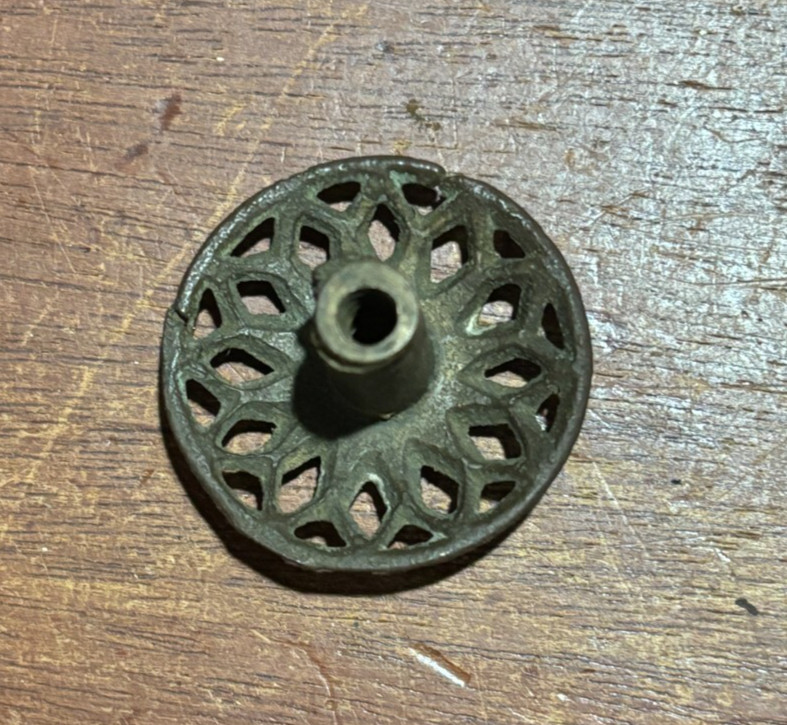 Vintage Antique Ornate Round Cabinet Knob Drawer Pull 1 1/4 inch