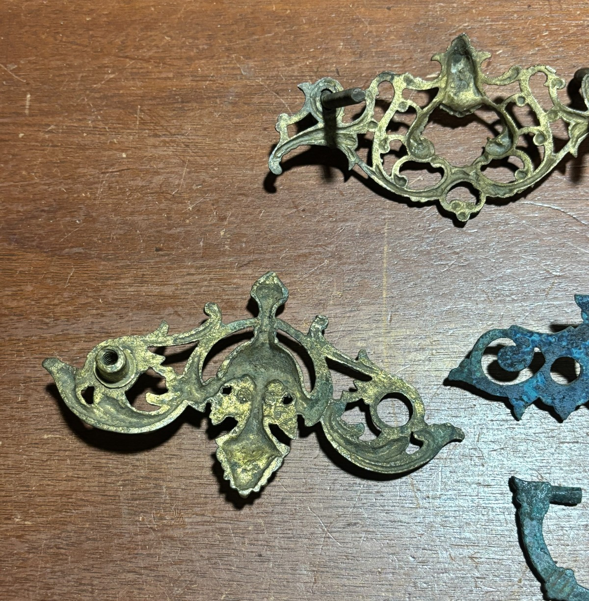 Lot of 4 Mixed Ornate Vintage Metal Drawer Backplates two with Pulls