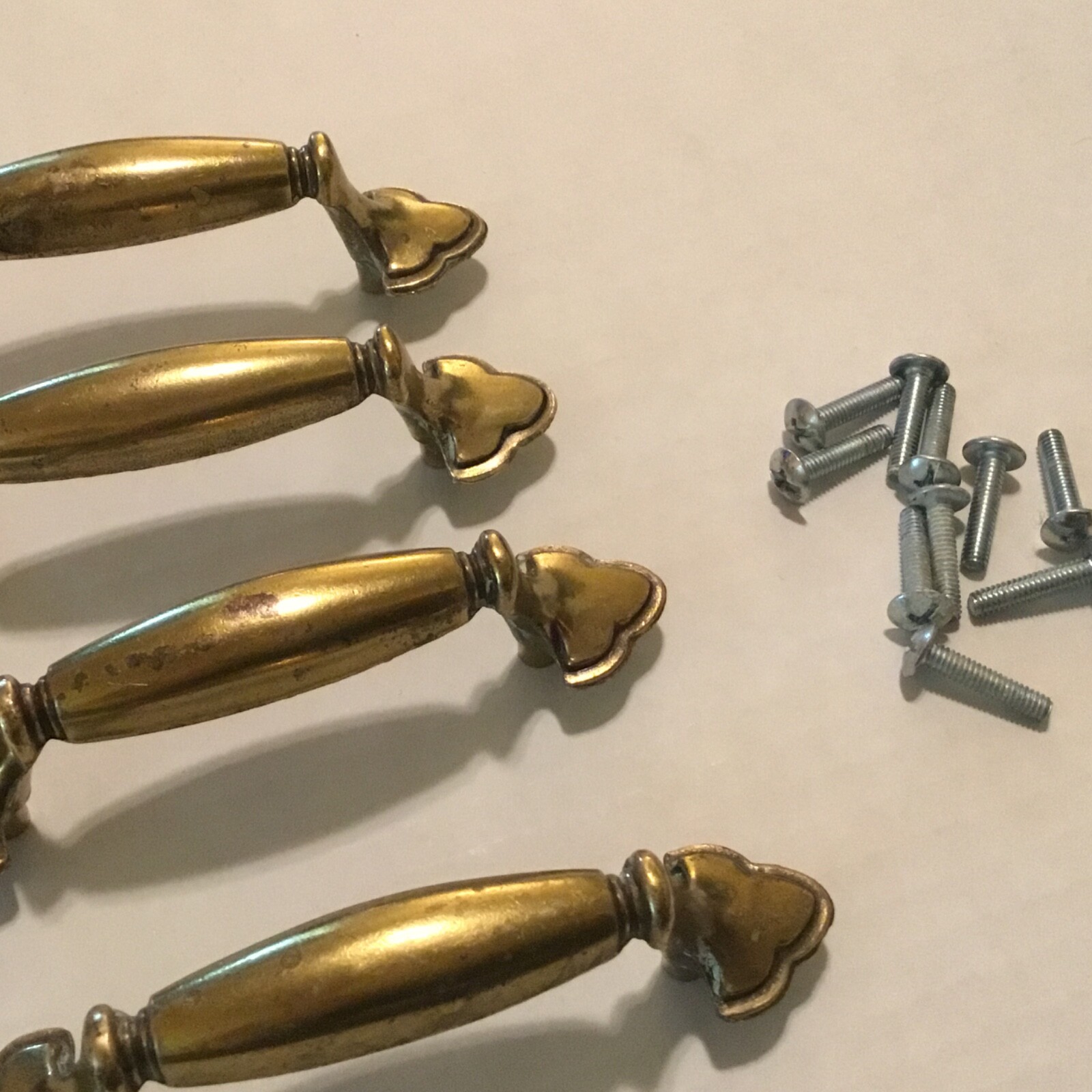 SET OF 5! KBC- KEELER BRASS COMPANY- CABINET DOOR PULLS! 3” C TO C #N13963