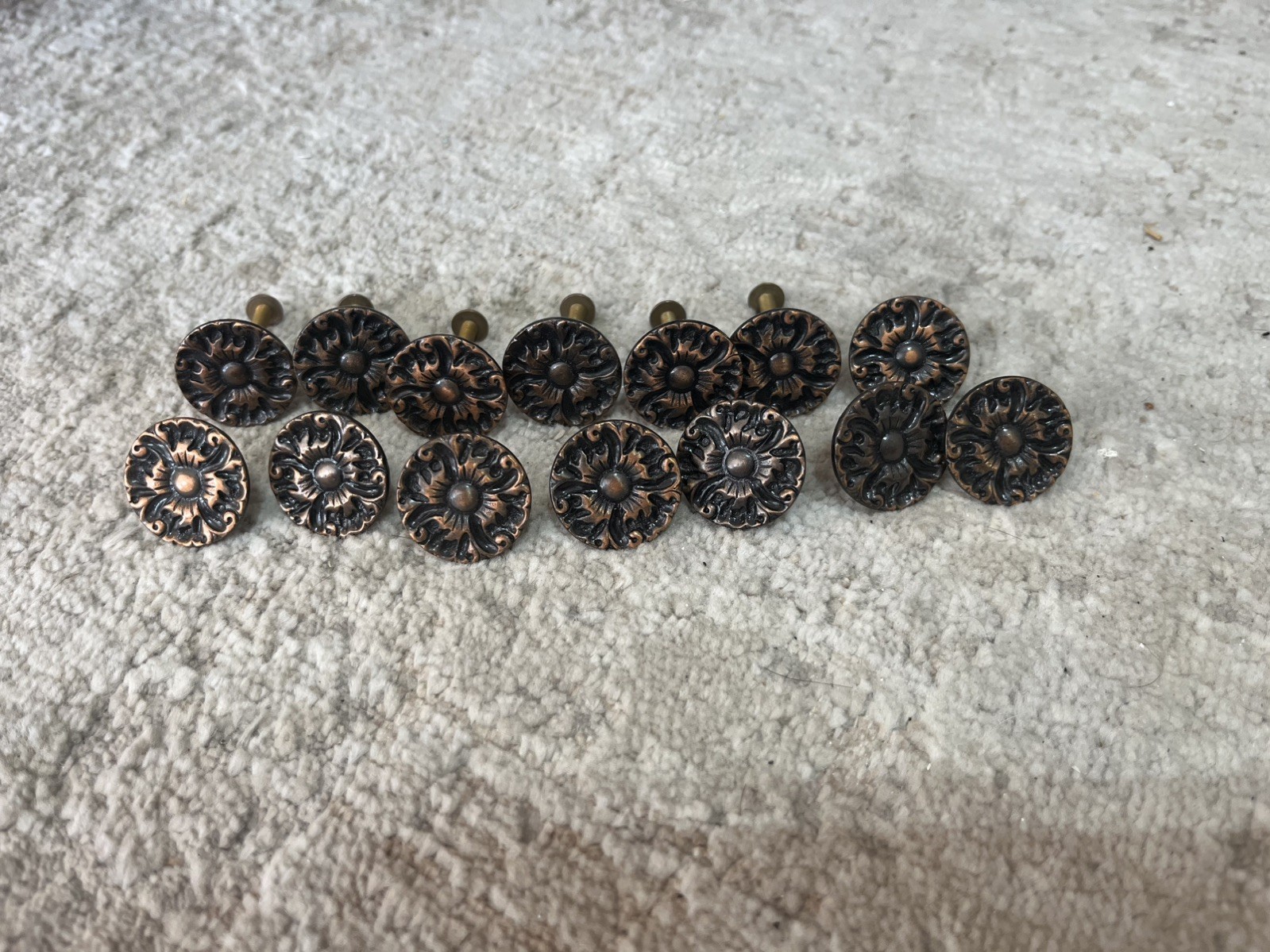 Vtg, Bronze, French Provincial Drawer/Cabinet Knob, Floral Round 1” , Lot of 14