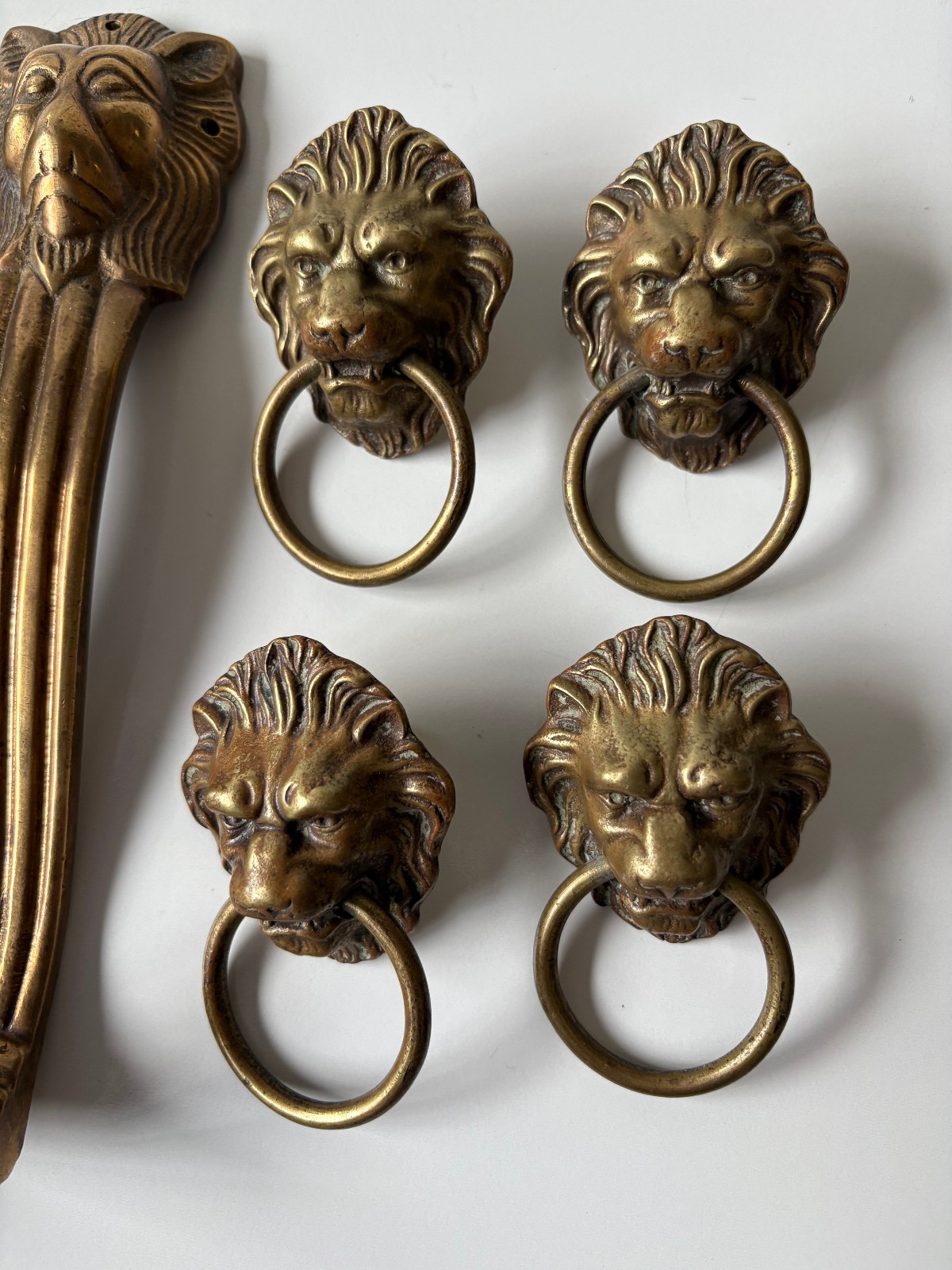Antique 4 Brass Lion Head Handles (?) 9″ Long & 4 Lion Head Drawer Pulls