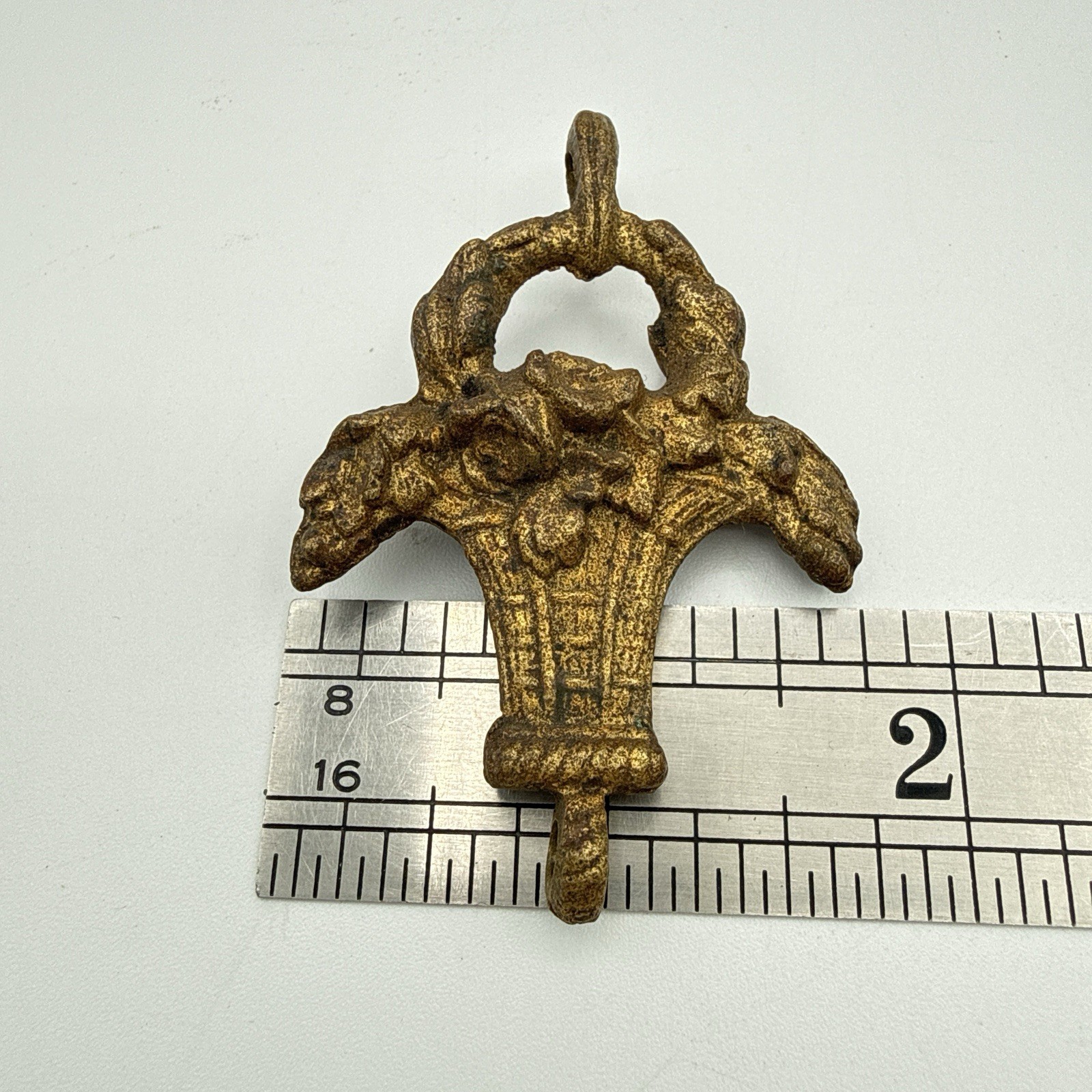 18c French Brass Ormolu Link Drawer Pull Curtain Hooks Flower Basket Metal 20Pc