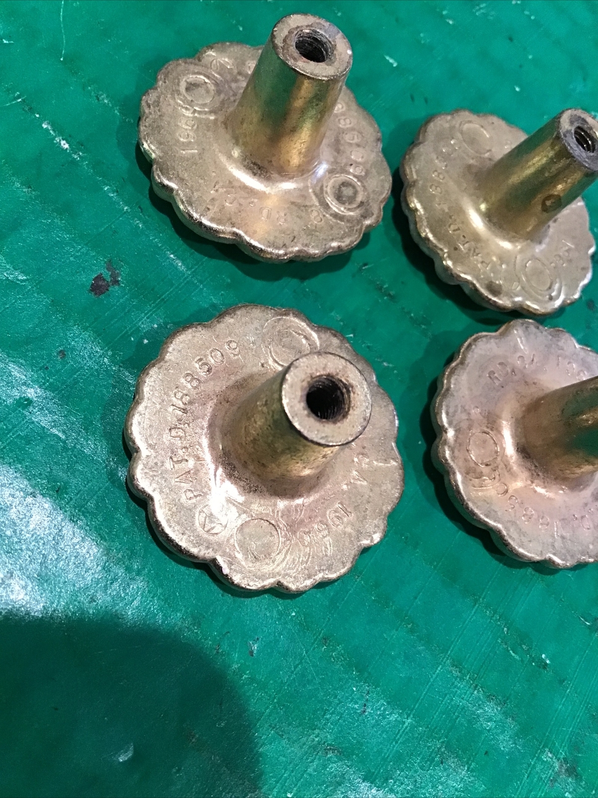 Lot of 4 Vintage 1960 Amerock Floral Cabinet Drawer Pulls/Knobs – White/ Brass