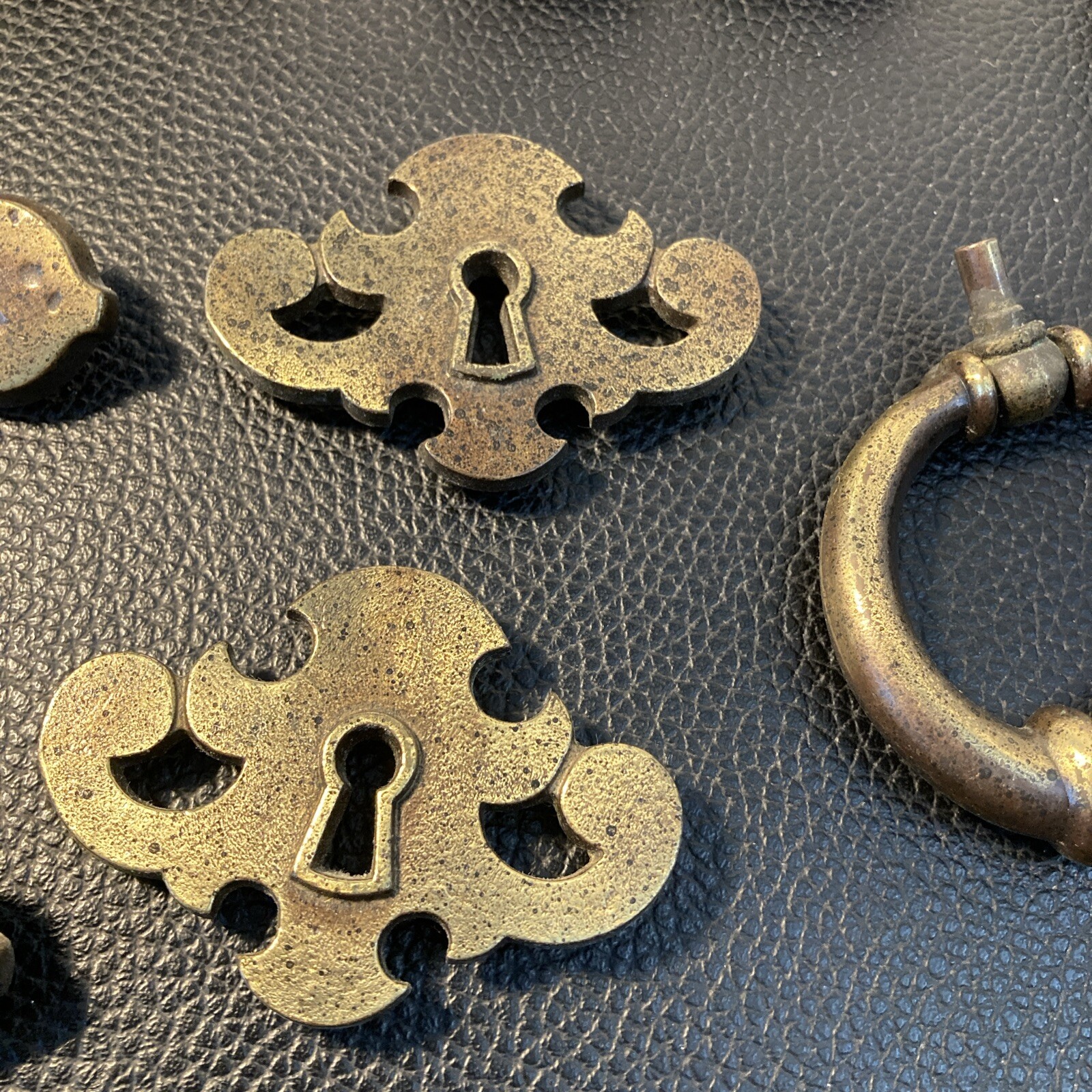 Vintage Distressed Dresser Drop Handles Knobs Key Holes—Lot Of 11 With Screws