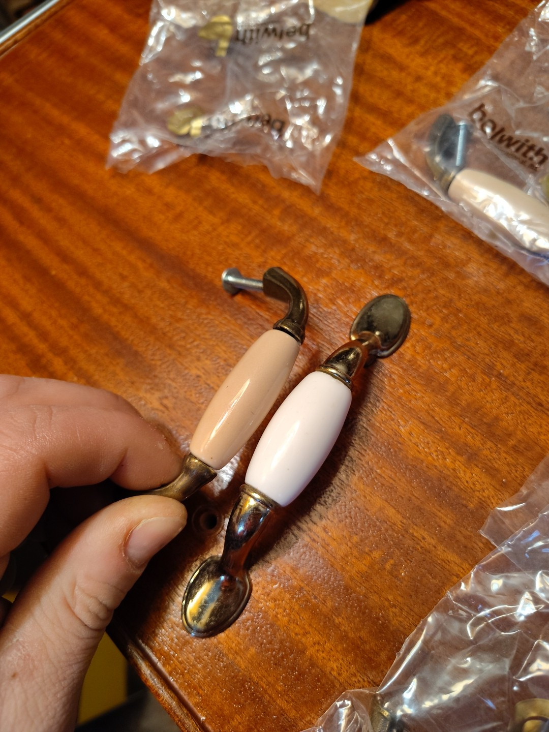 NOS 18 Vintage 2pc Door Pulls Brass&Porcelain Beige belwith Hardware 3″ Vintage