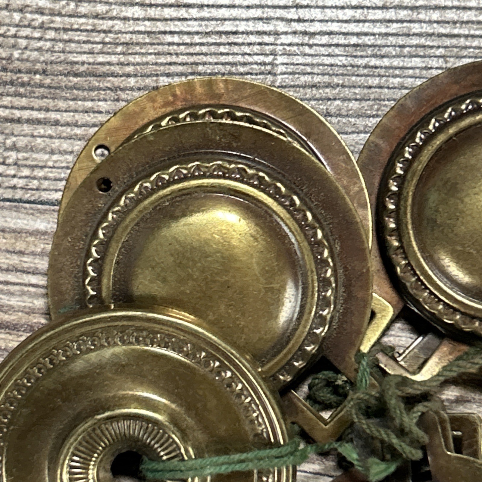 Vintage Brass Rope Edge Hepplewhite Drawer Pull Rosette Lot Keller Brass Co 1950
