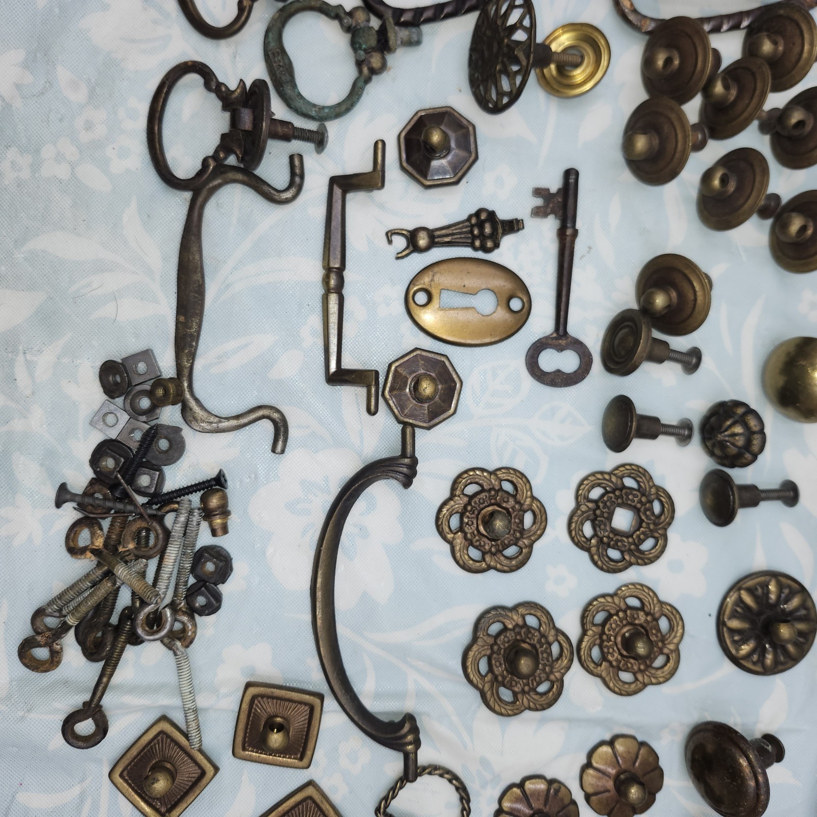 Lot antique bronze Vintage furniture Knobs & bail pulls stamped brass key hole