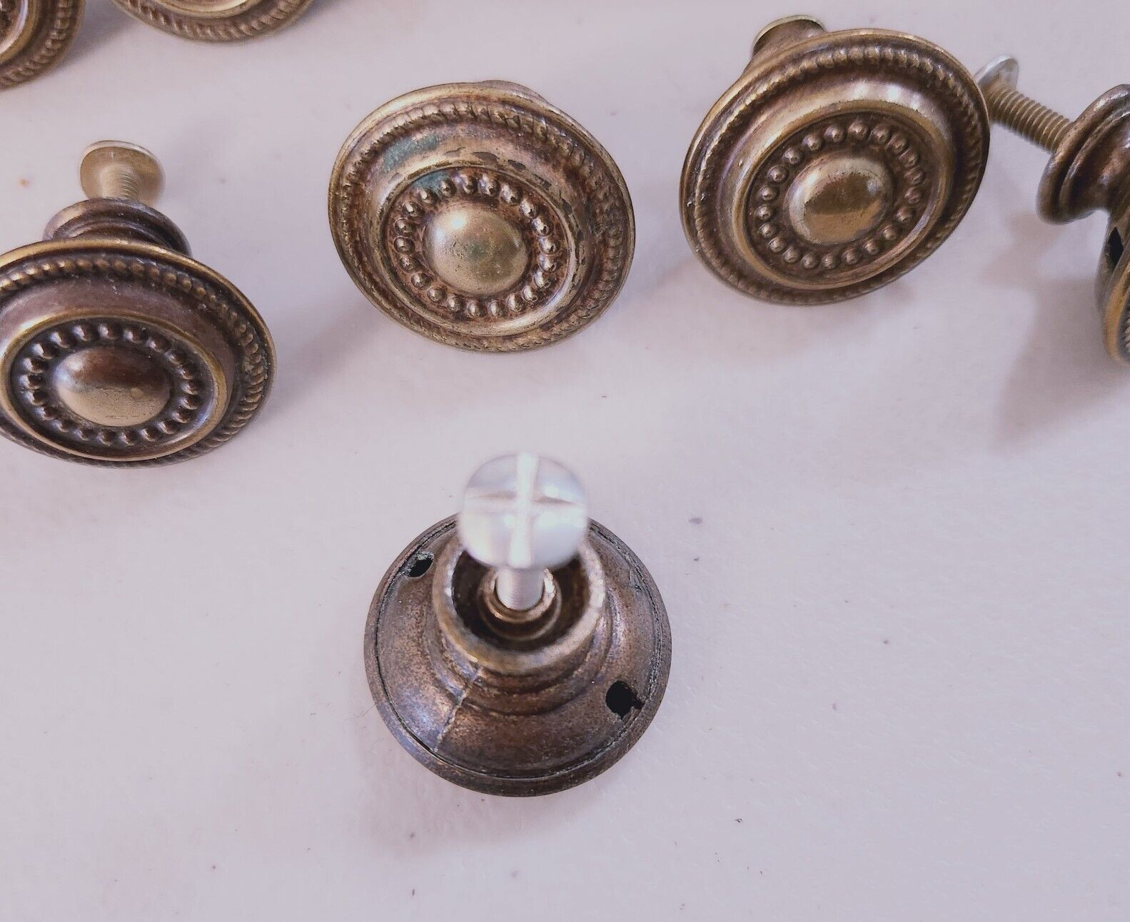 Vtg Salvaged Reclaimed Pulls Handles Dressers Metal Brass Mixed Hardware Lot