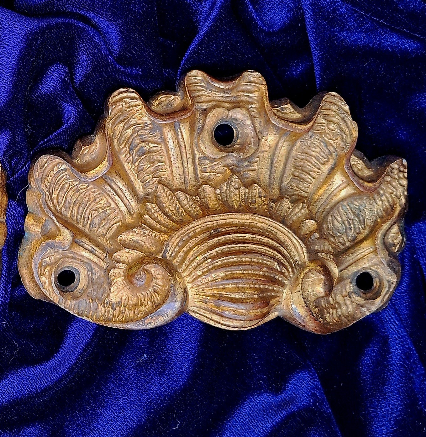 Gold Gilt Bronze Drawer Cupboard Pulls Clam Shell Antique French Quality Cast